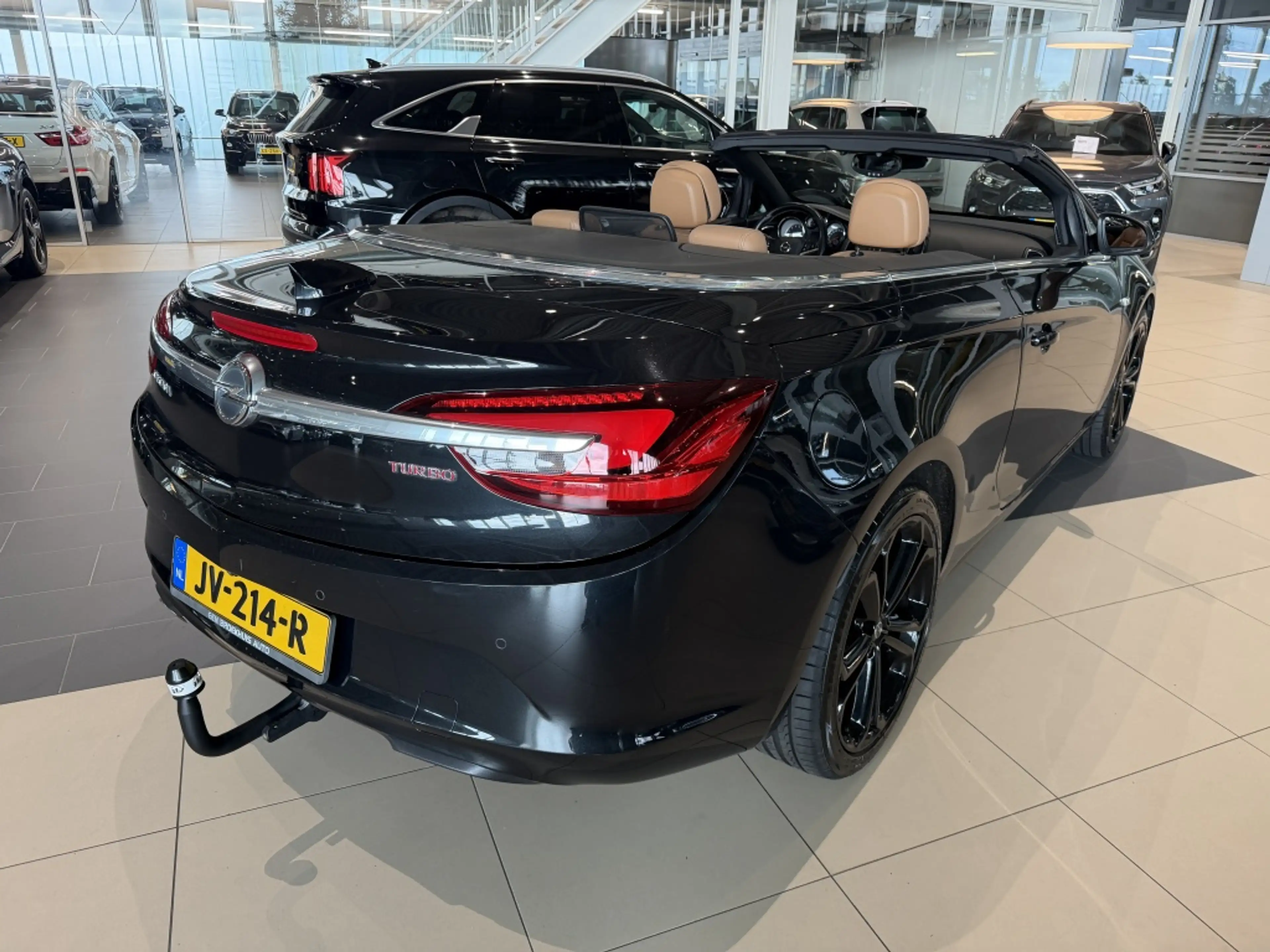 Opel Cascada 1.4 T eF Innovation — photo 4