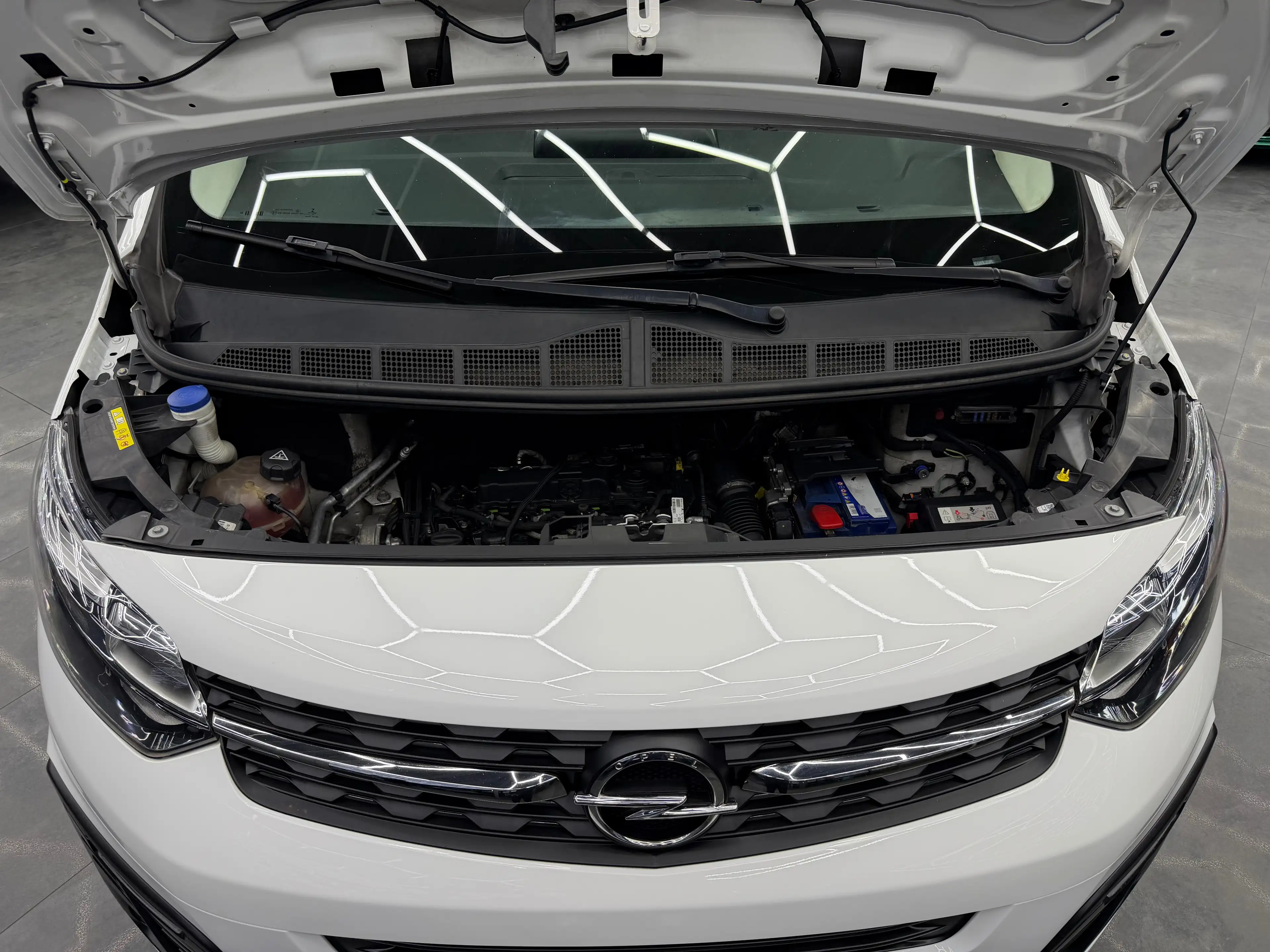 Opel Zafira Life Selection L (L3) — photo 10