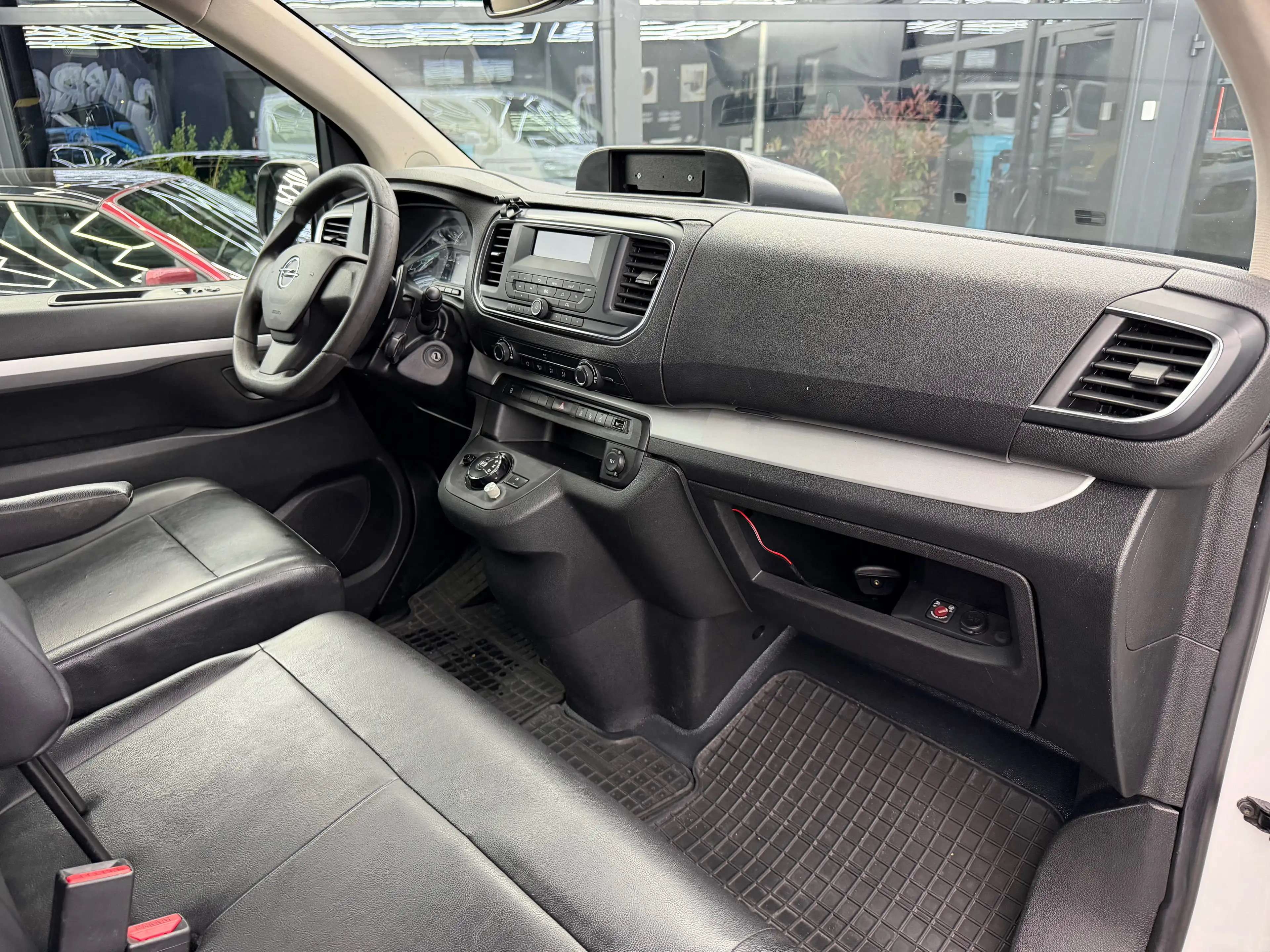 Opel Zafira Life Selection L (L3) — photo 9
