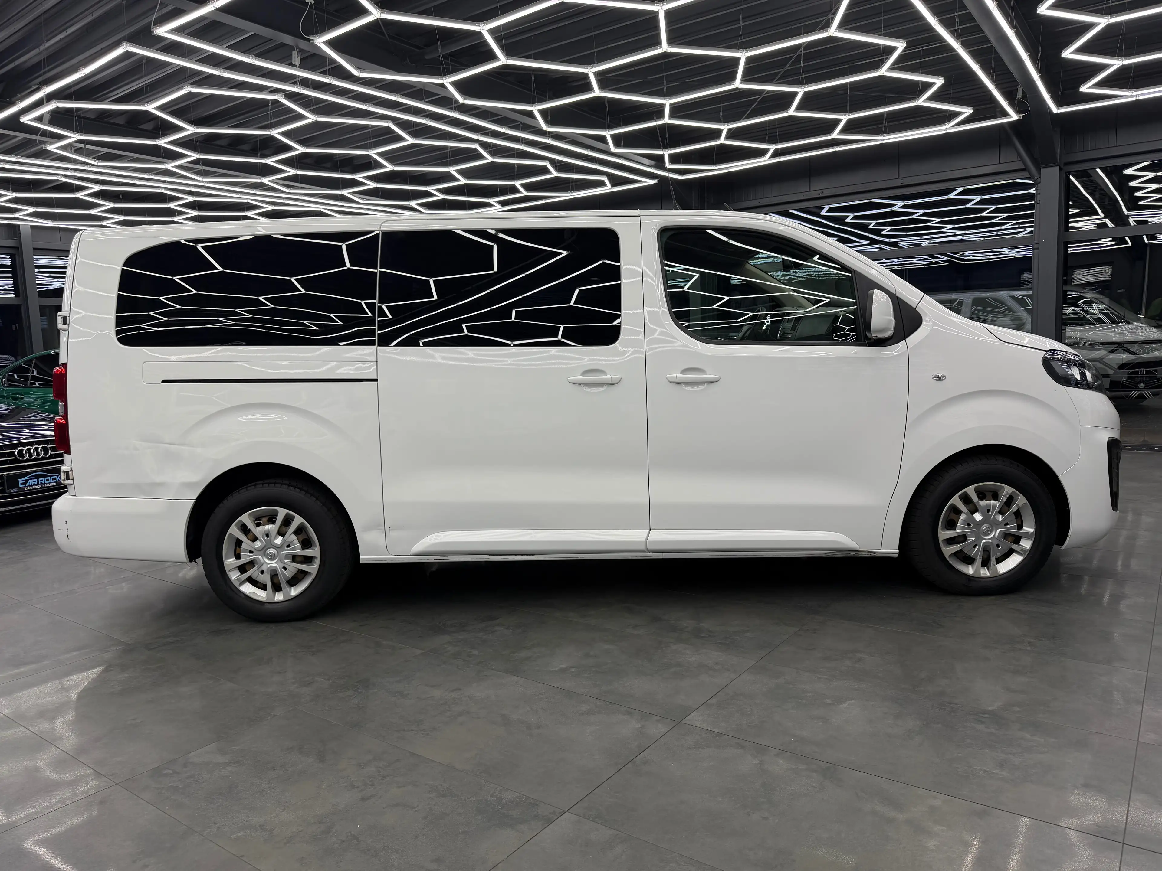 Opel Zafira Life Selection L (L3) — photo 2