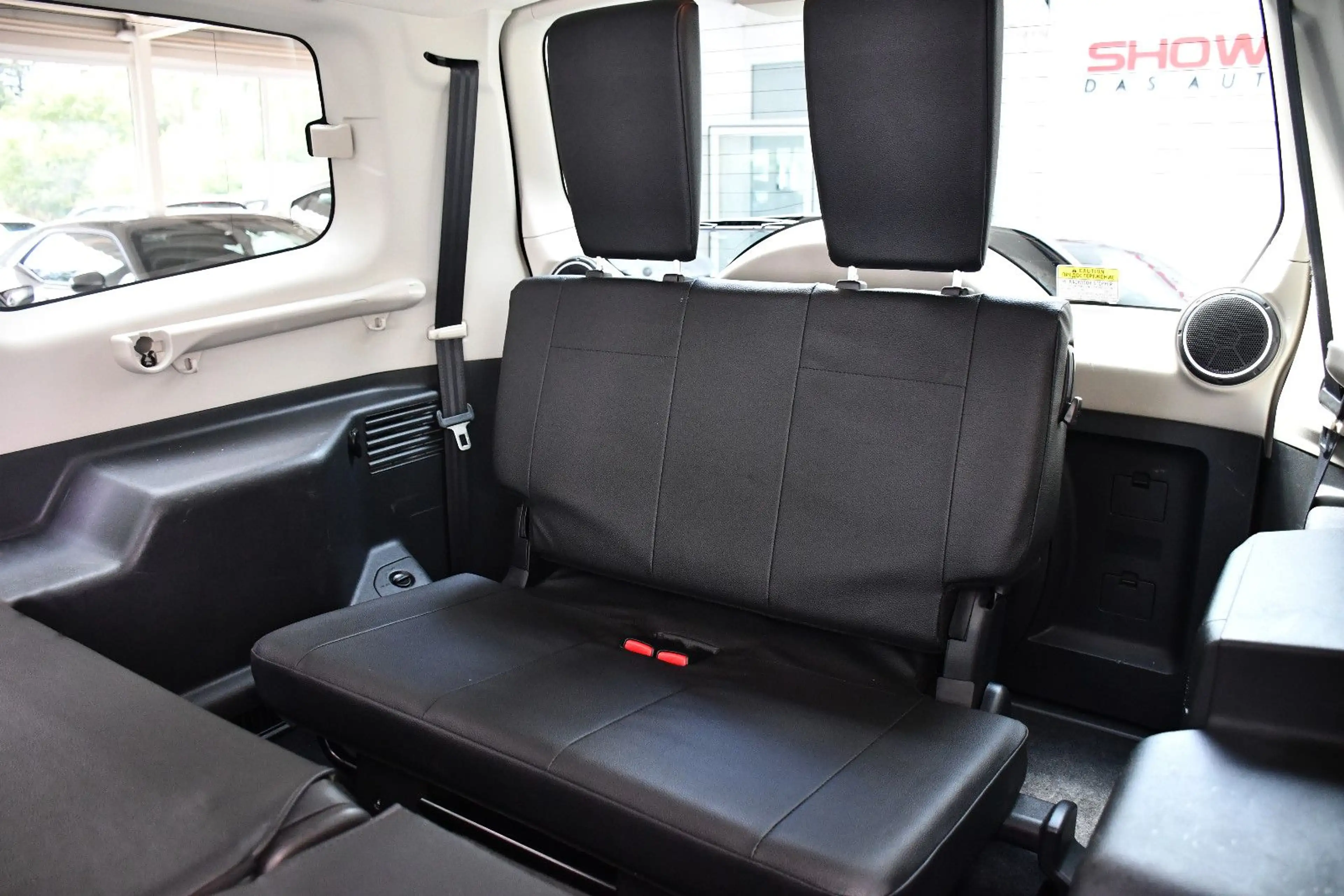 Mitsubishi Pajero 3.2 DI-D Top Navi Pano Kamera Ahk 1.Hand — photo 15