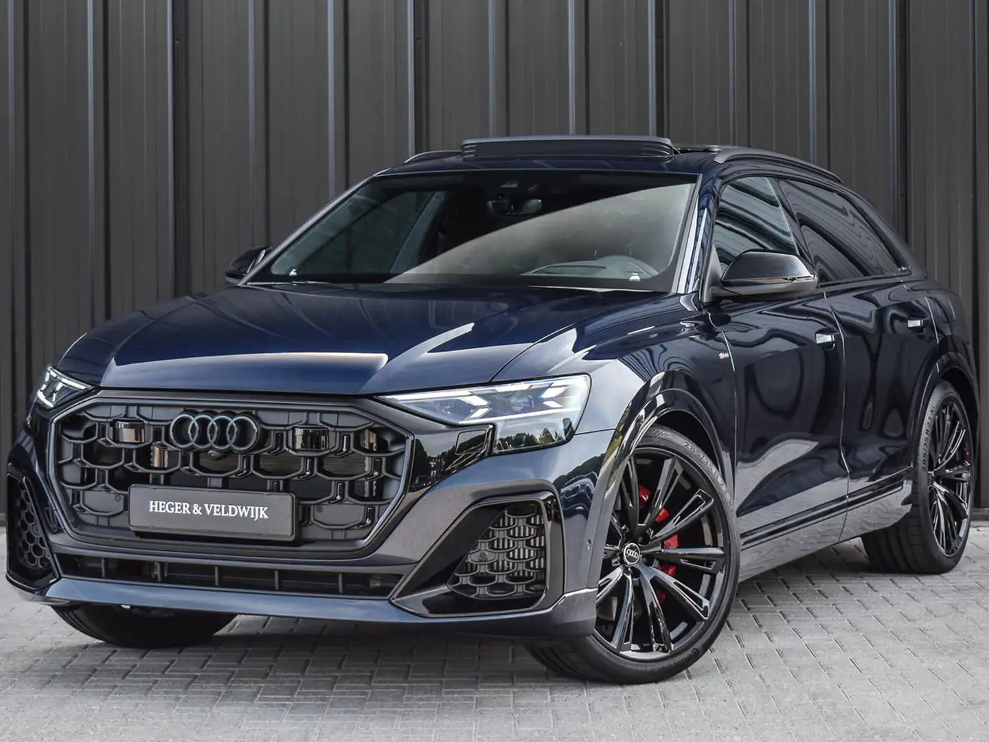 Audi Q8 60 TFSI e QUATTRO PRO LINE S COMPETITION | PANORAM Bleu - 2