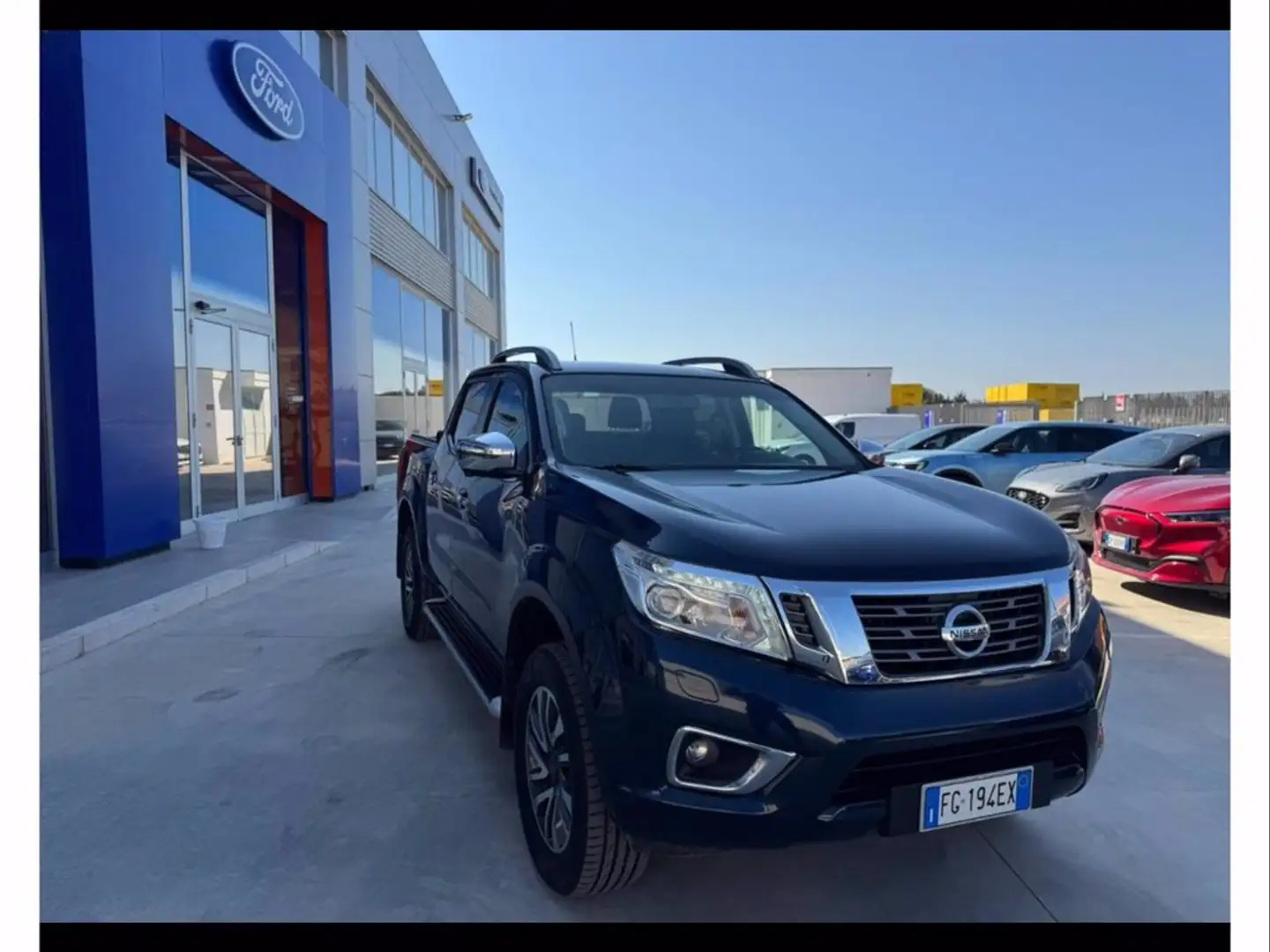 Nissan Navara 2.3 dci d.cab n-connecta 4wd 190cv auto e6 Blu/Azzurro - 2