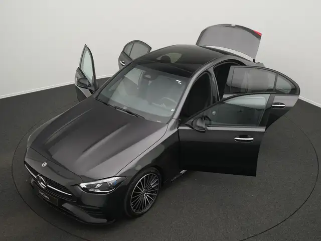 Mercedes-Benz C Class view 14