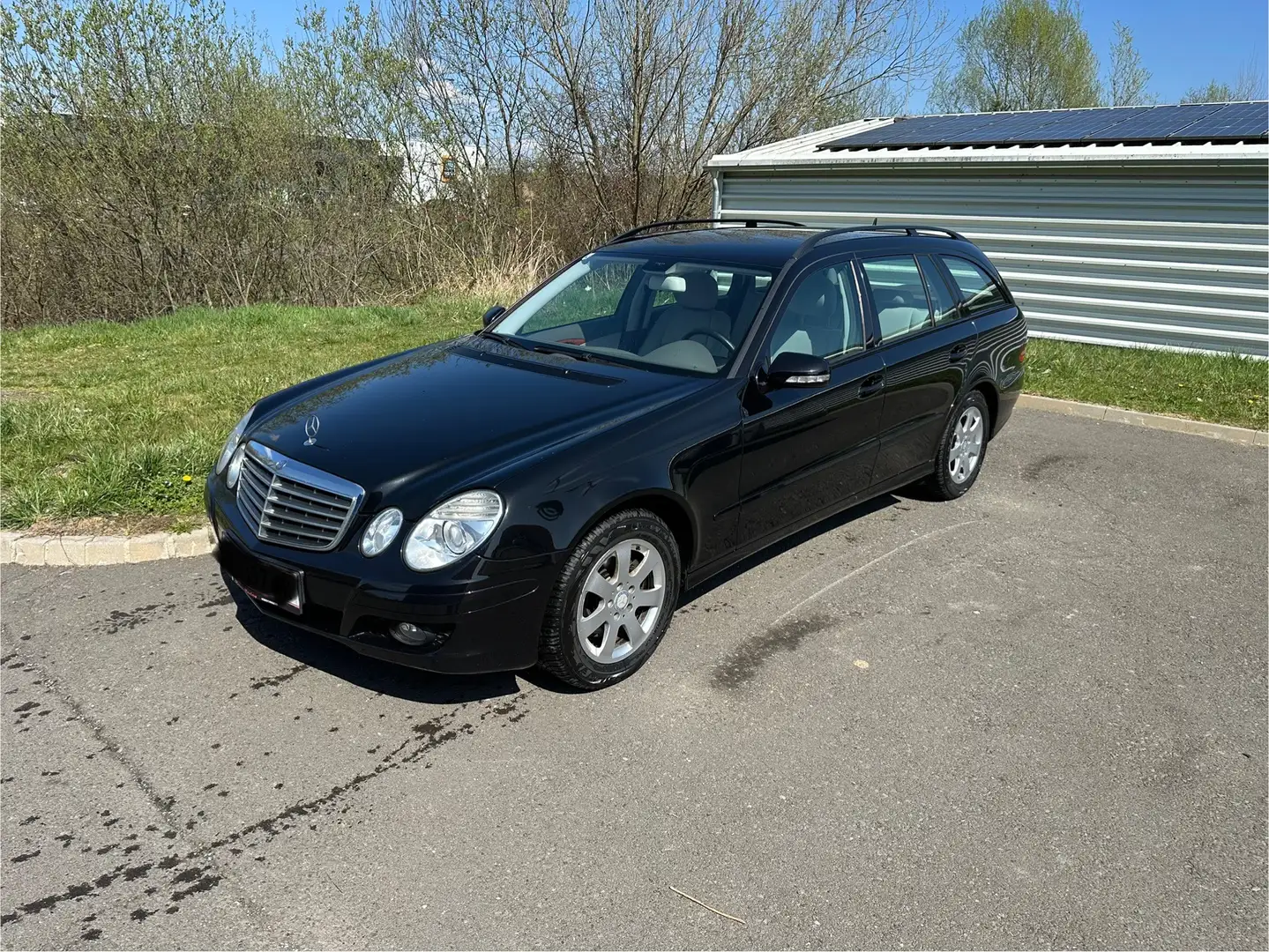 Mercedes-Benz E 320 Avantgarde 4MATIC Aut. - 2