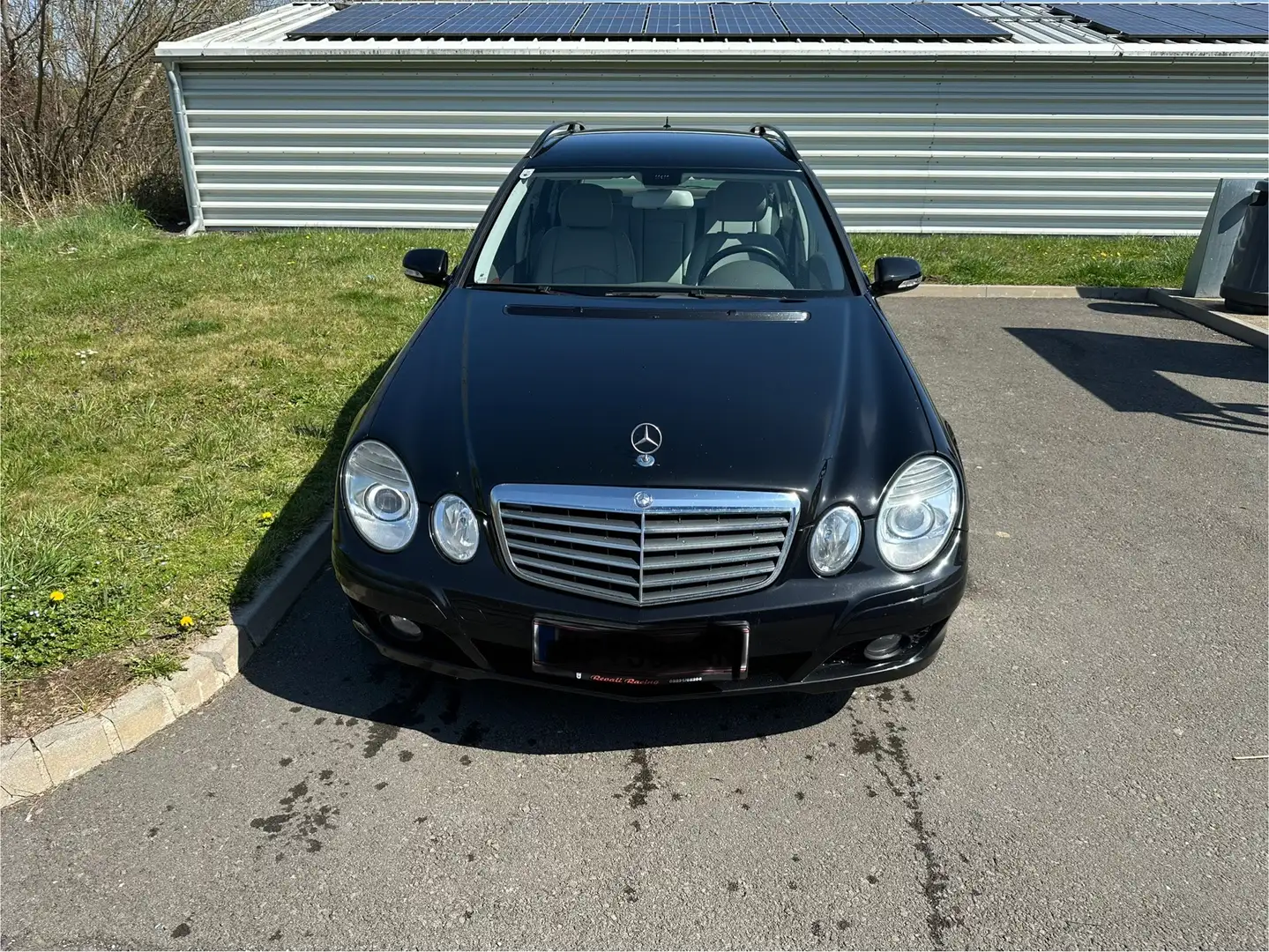 Mercedes-Benz E 320 Avantgarde 4MATIC Aut. - 1