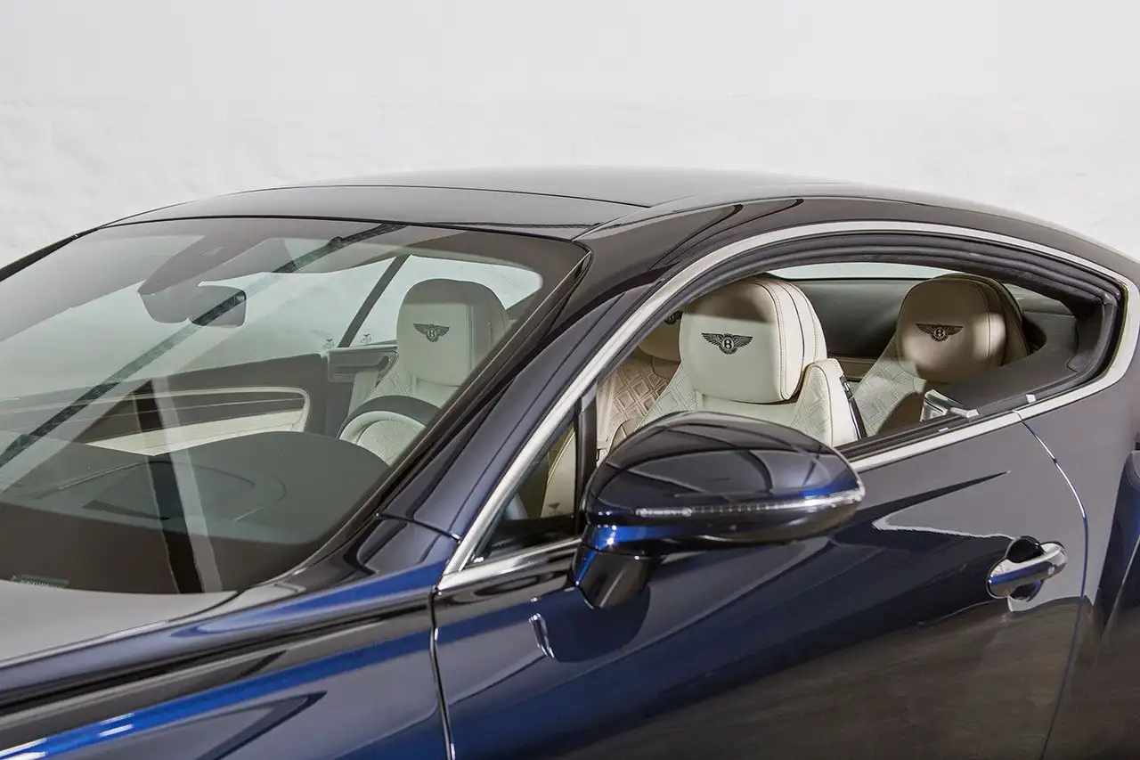 Bentley Continental GT 2022 — фото 14