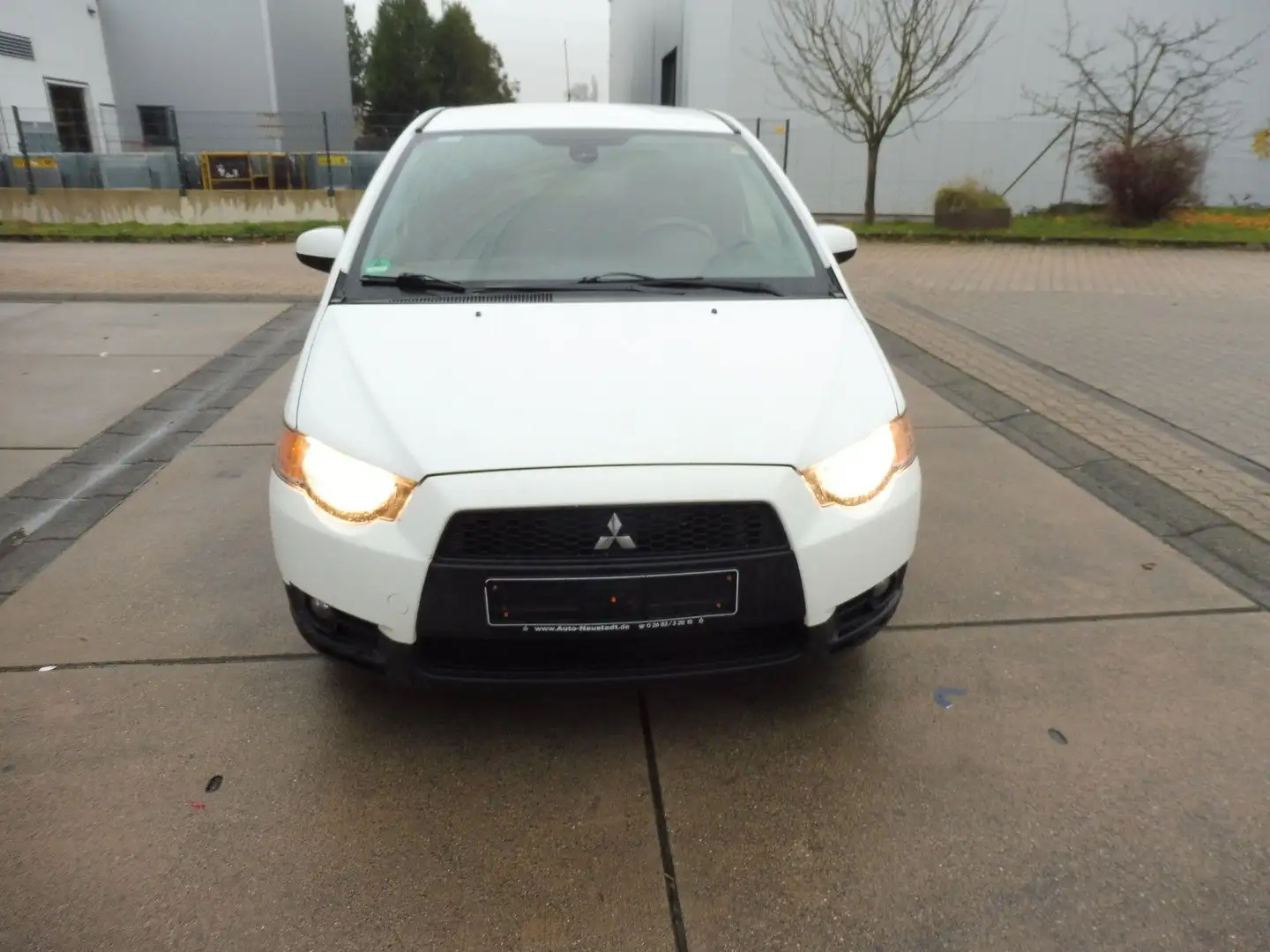 Mitsubishi Colt 1.3 Motion ClearTec 4-türig Euro 4 Weiß - 2
