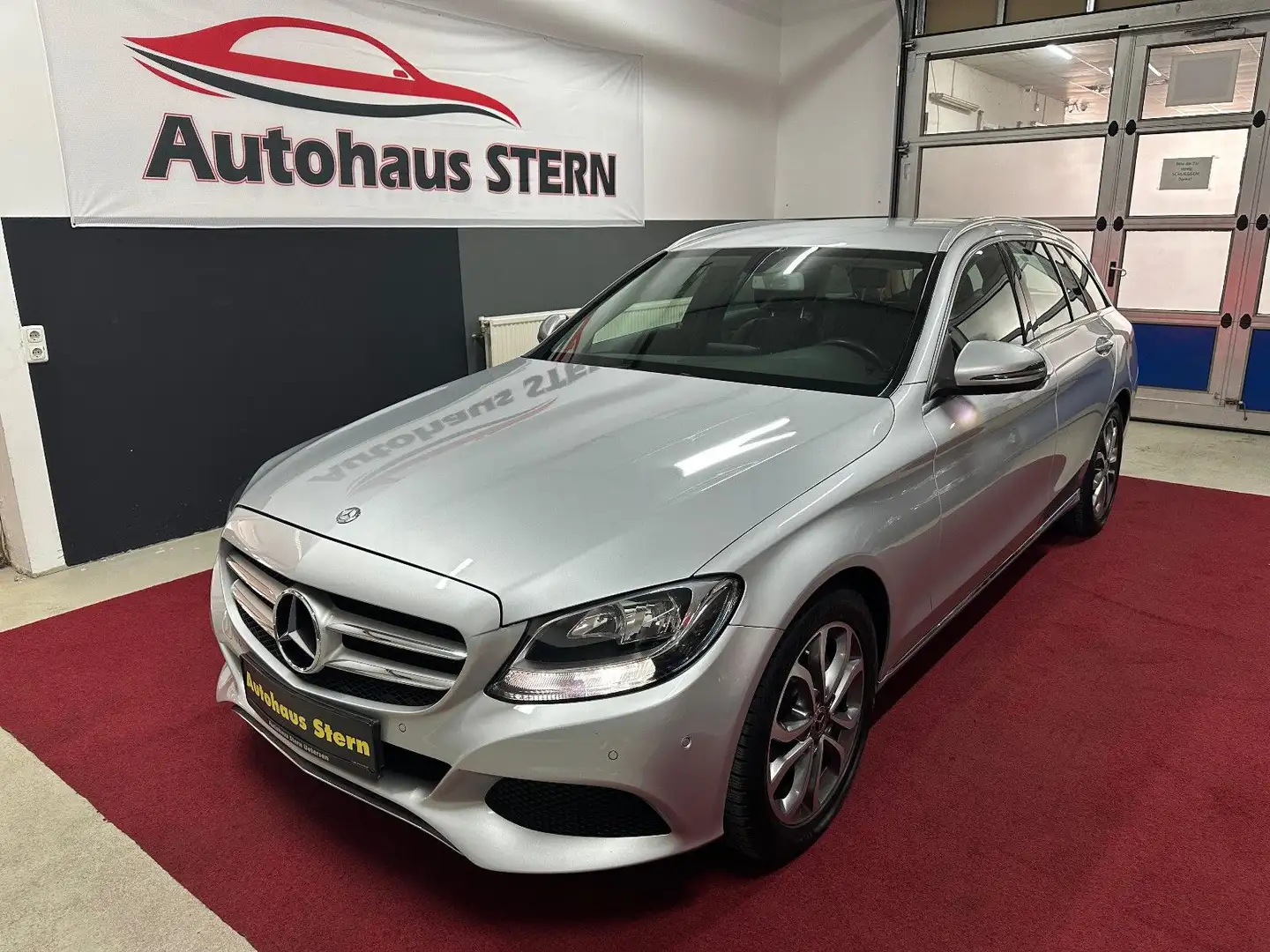 Mercedes-Benz C 180 C -Klasse T-Modell C 180 T CGI Avangard Silber - 1