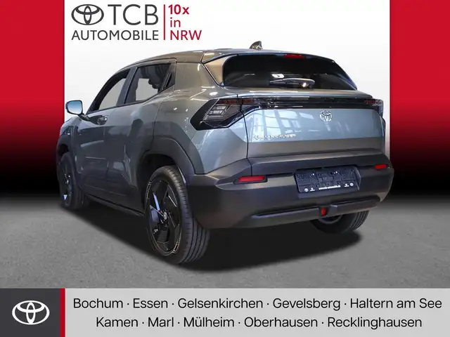 Toyota Urban Cruiser view 2