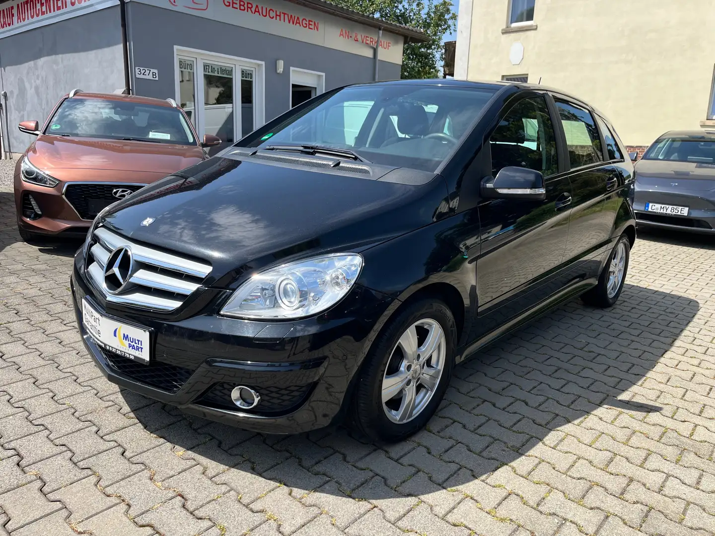 Mercedes-Benz B 200 B 200 / Automatik / Bi-Xenon / Tempomat / Noir - 1