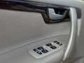 Volvo XC70 2.5T AWD Geartronic Momentum Youngtimer l Facelift Grijs - thumbnail 16