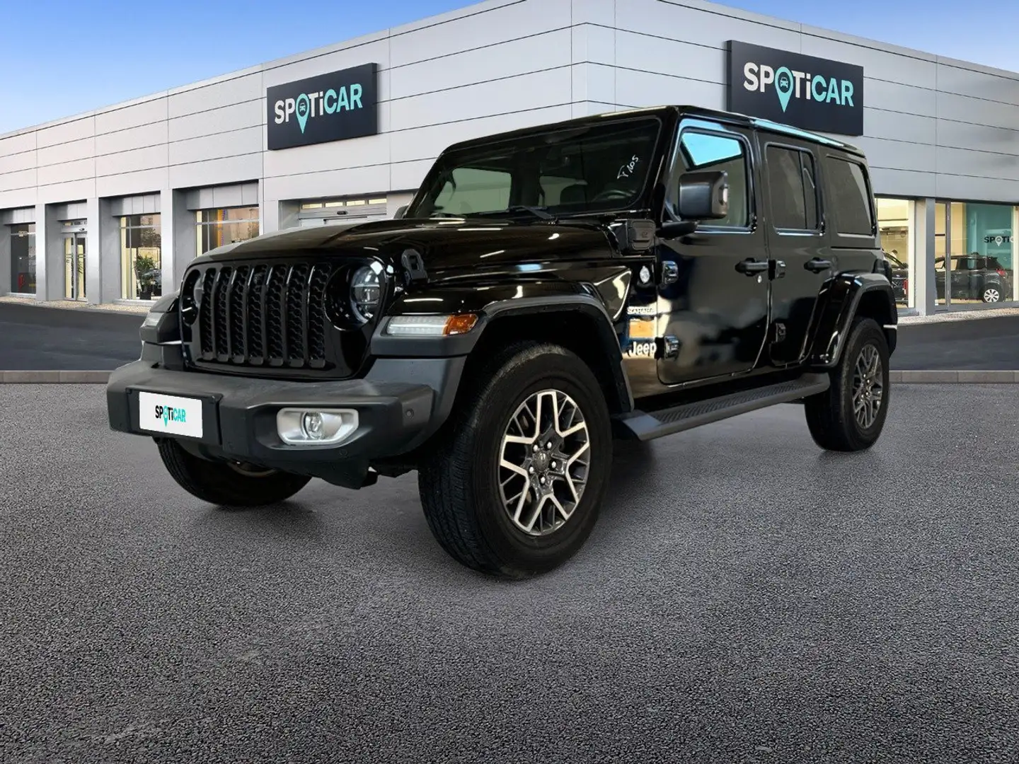 Jeep Wrangler 2.0 PHEV 380CV Unlimited Sahara Auto 4WD Noir - 1