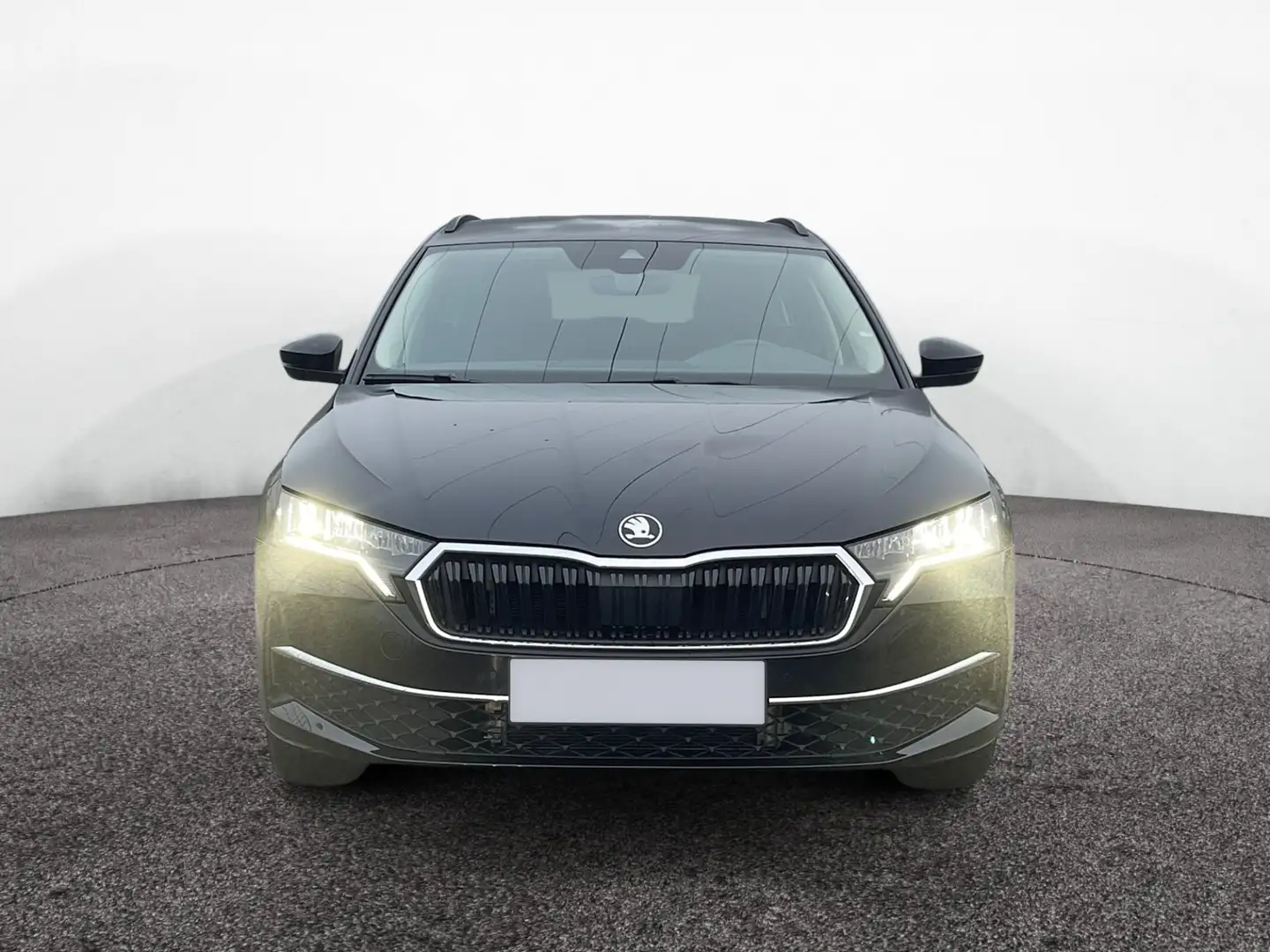 Skoda Octavia Combi Selection eTSI DSG|AHK|NAVI|KAMERA Schwarz - 2