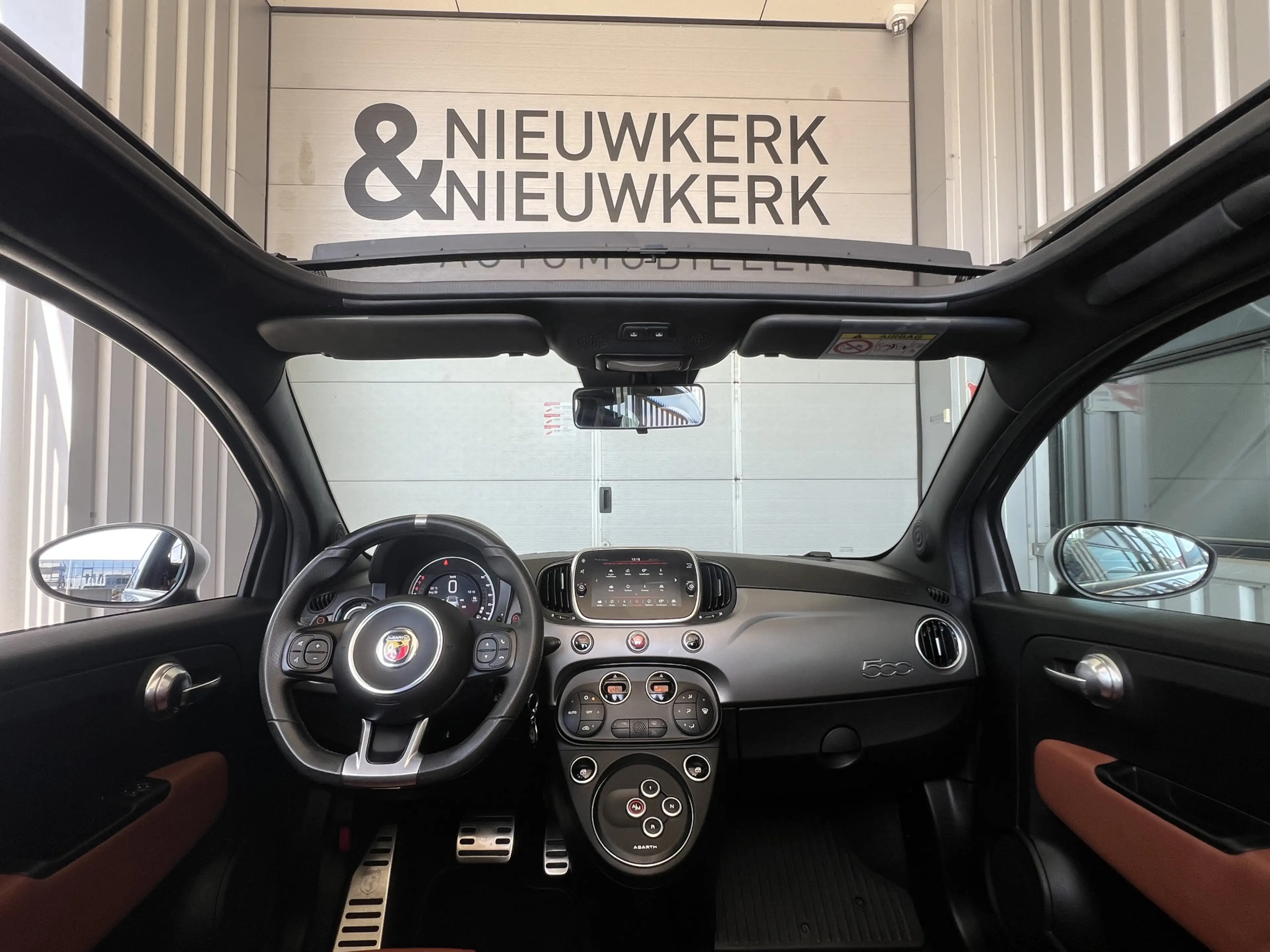 Fiat 500 Abarth 1.4 T-Jet Turismo Cabriolet 70th Anniversary I AUT — photo 13