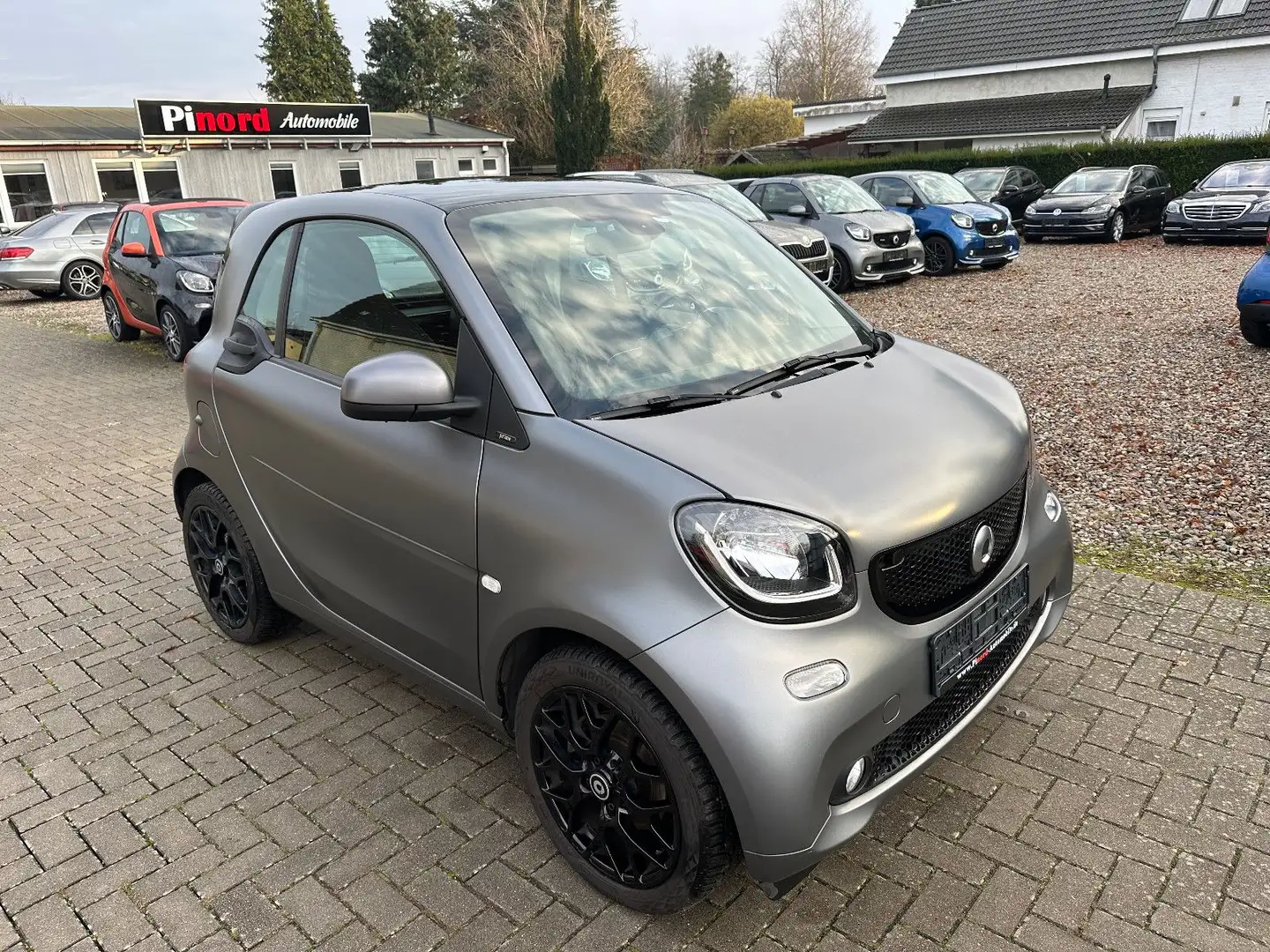 smart forTwo Prime SPORT-90PS-LED-NAVI-PANO-ALU-S.HEIZ Grau - 1