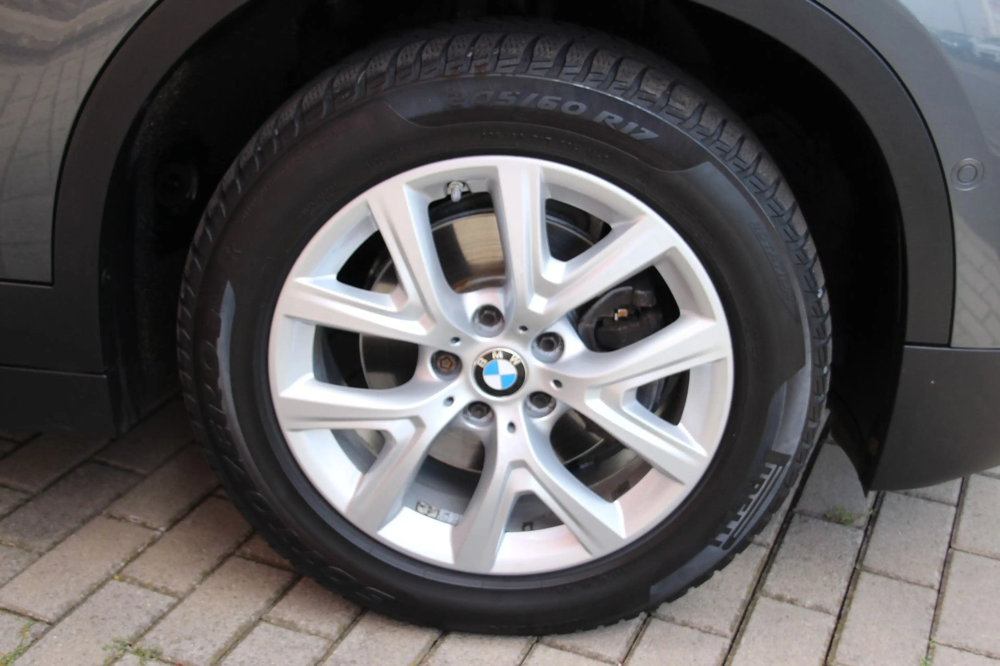 BMW X2 sDrive 18 i Advantage LED&Navi&Bluetooth — photo 34