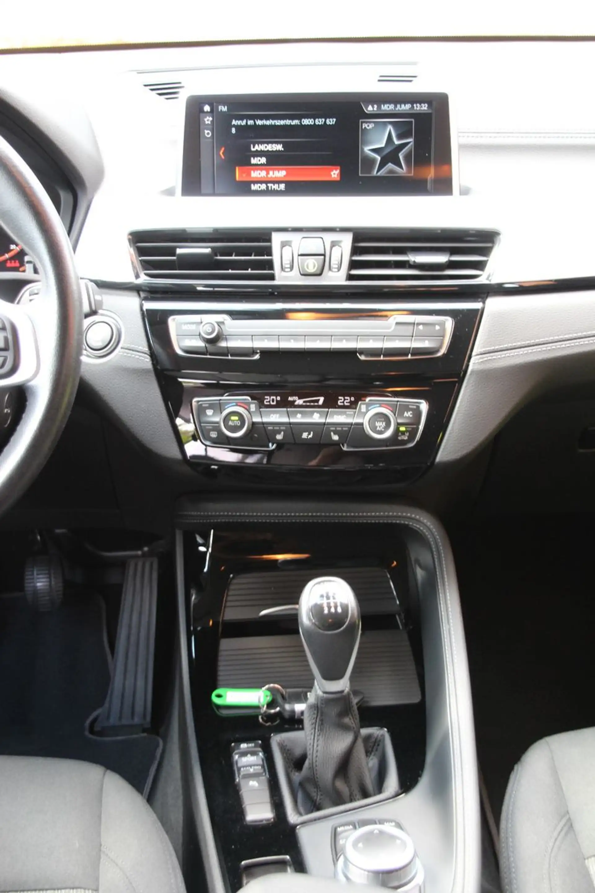 BMW X2 sDrive 18 i Advantage LED&Navi&Bluetooth — photo 15