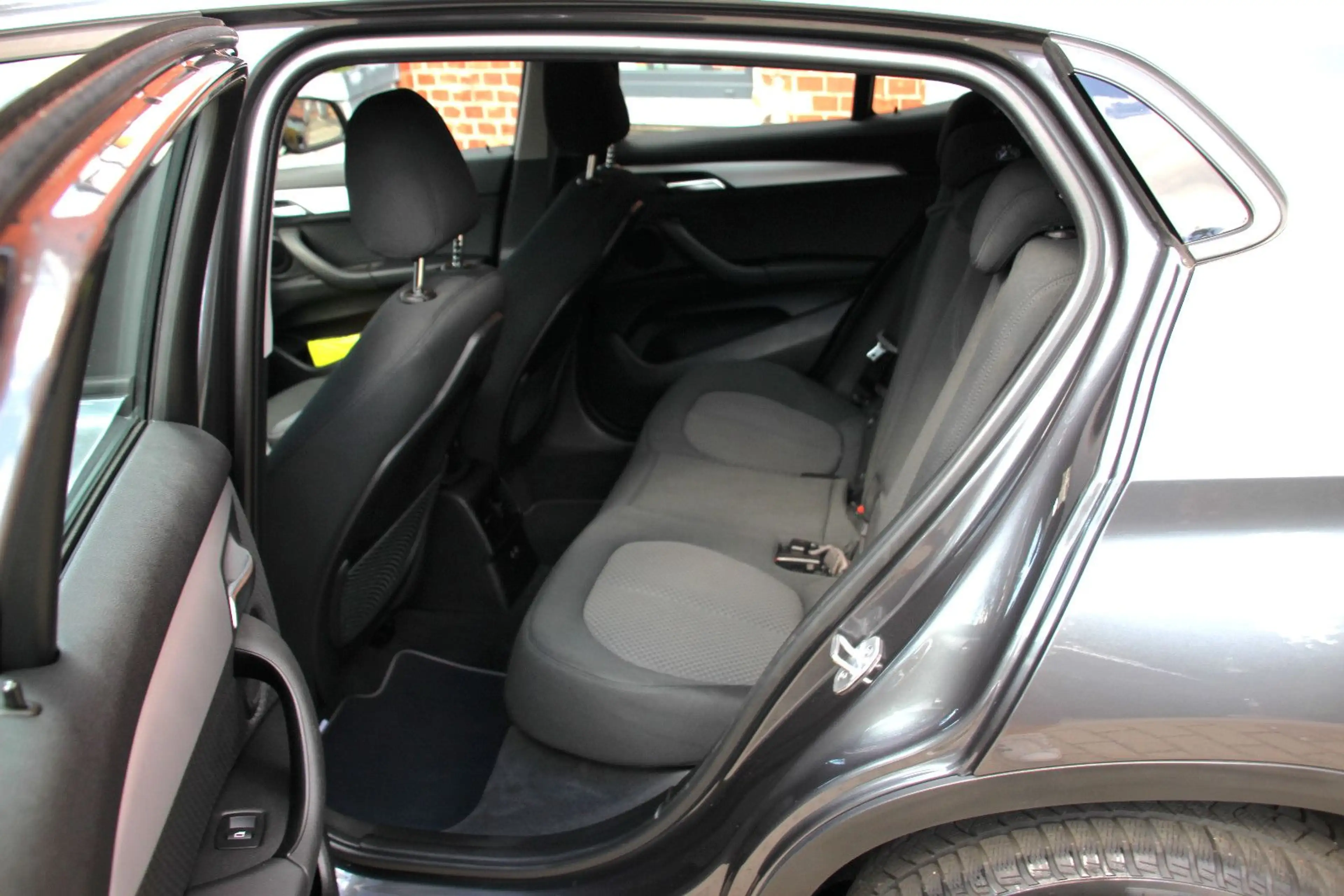 BMW X2 sDrive 18 i Advantage LED&Navi&Bluetooth — photo 10