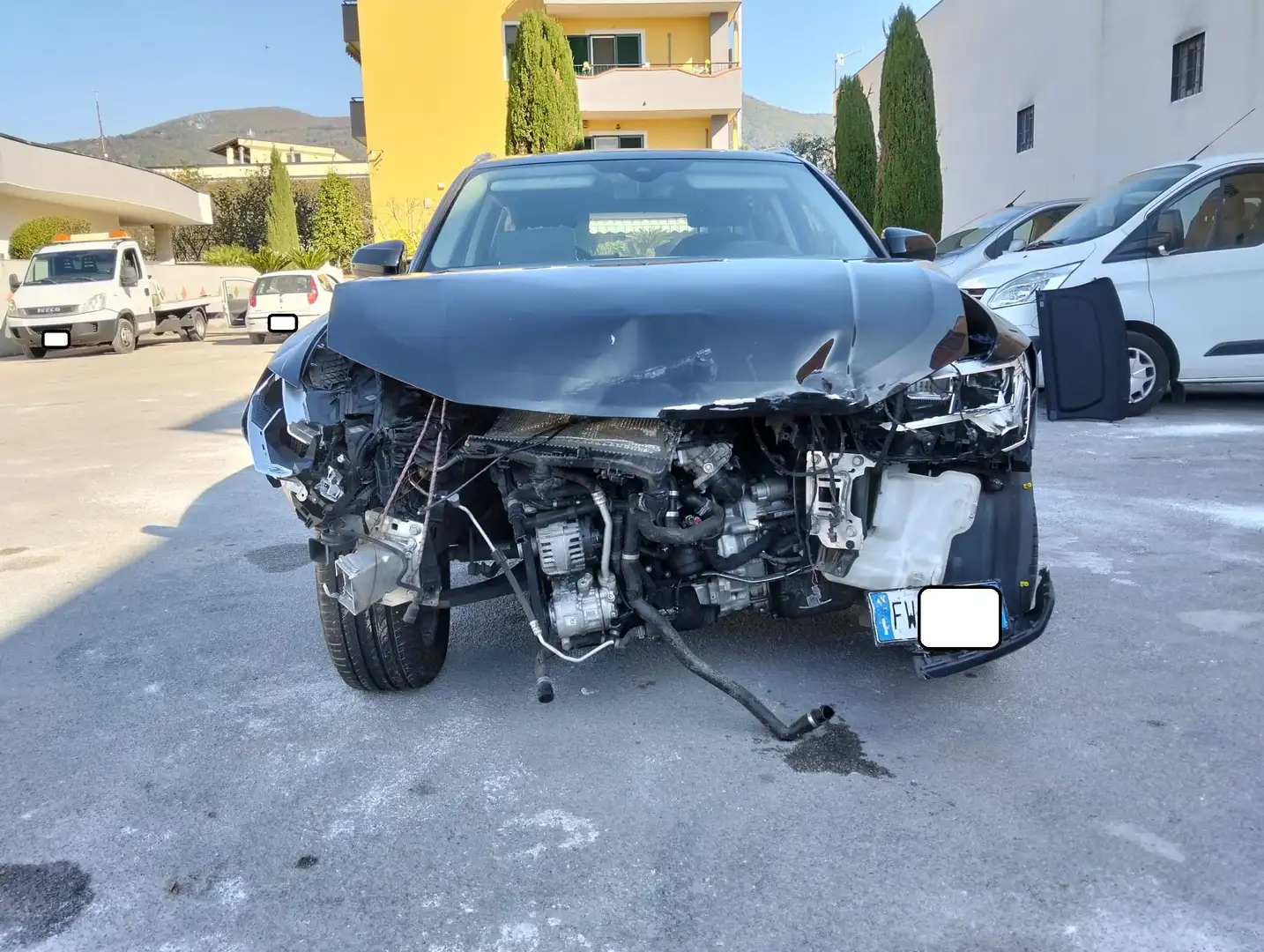 Audi Q3 Q3 2.0 tdi 150cv S-Tronic SINISTRATA Nero - 2