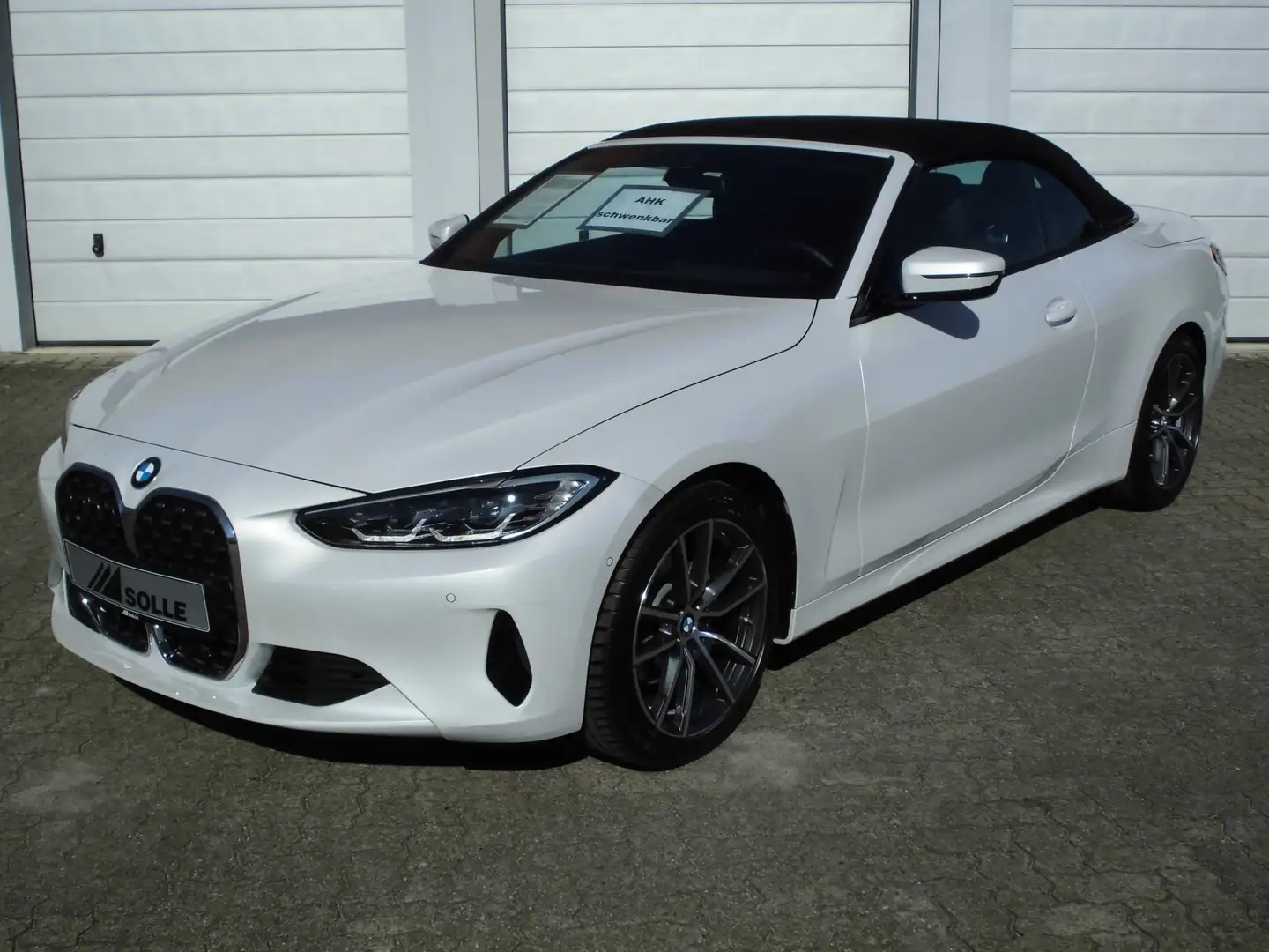 BMW 420 i Cabrio *Adap. M-Fahrwerk*AHK*OpenAir*DrivingAss* Weiß - 1