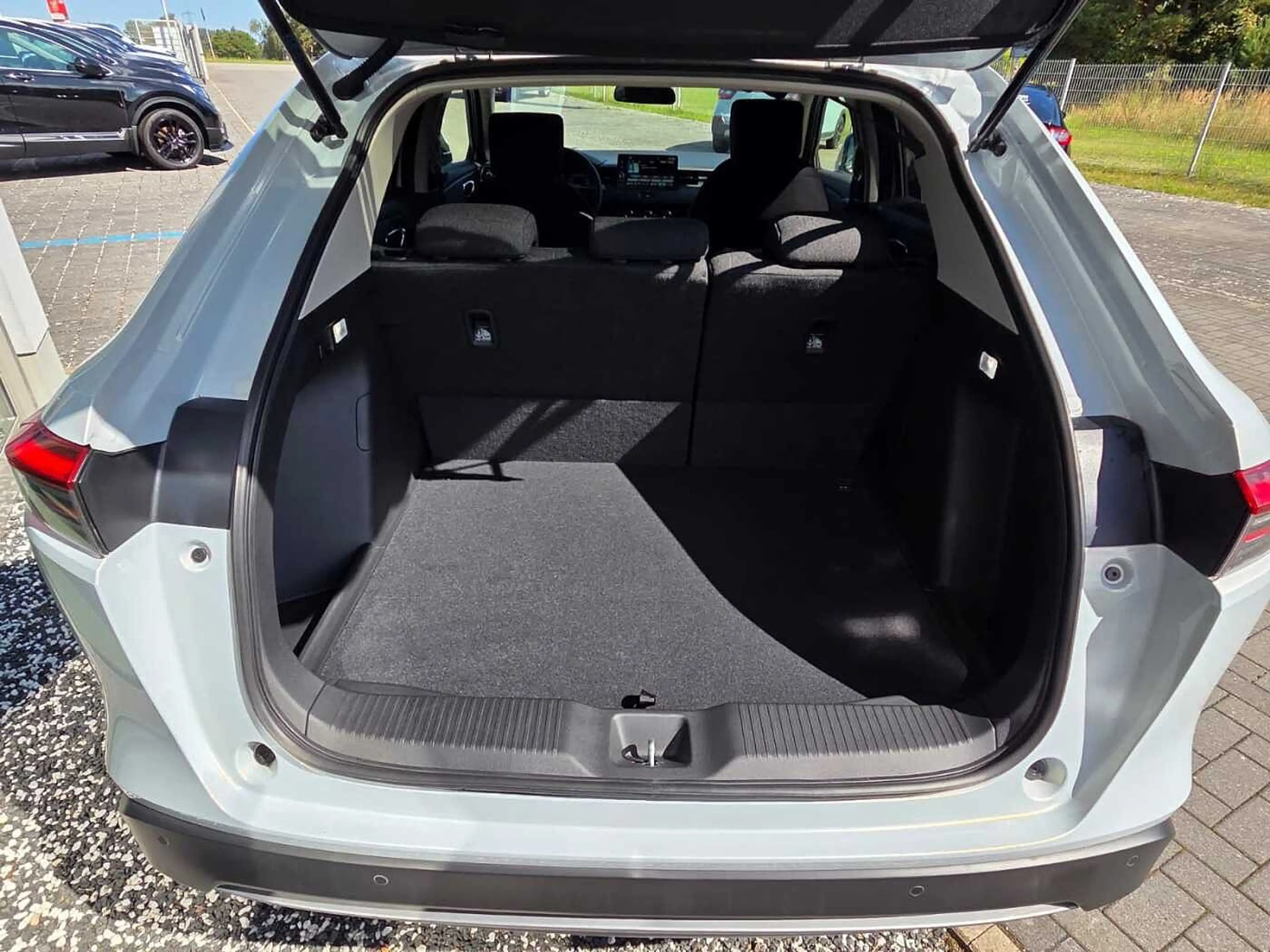 Honda HR-V Hybrid e:HEV 1.5 i-MMD Elegance — photo 8