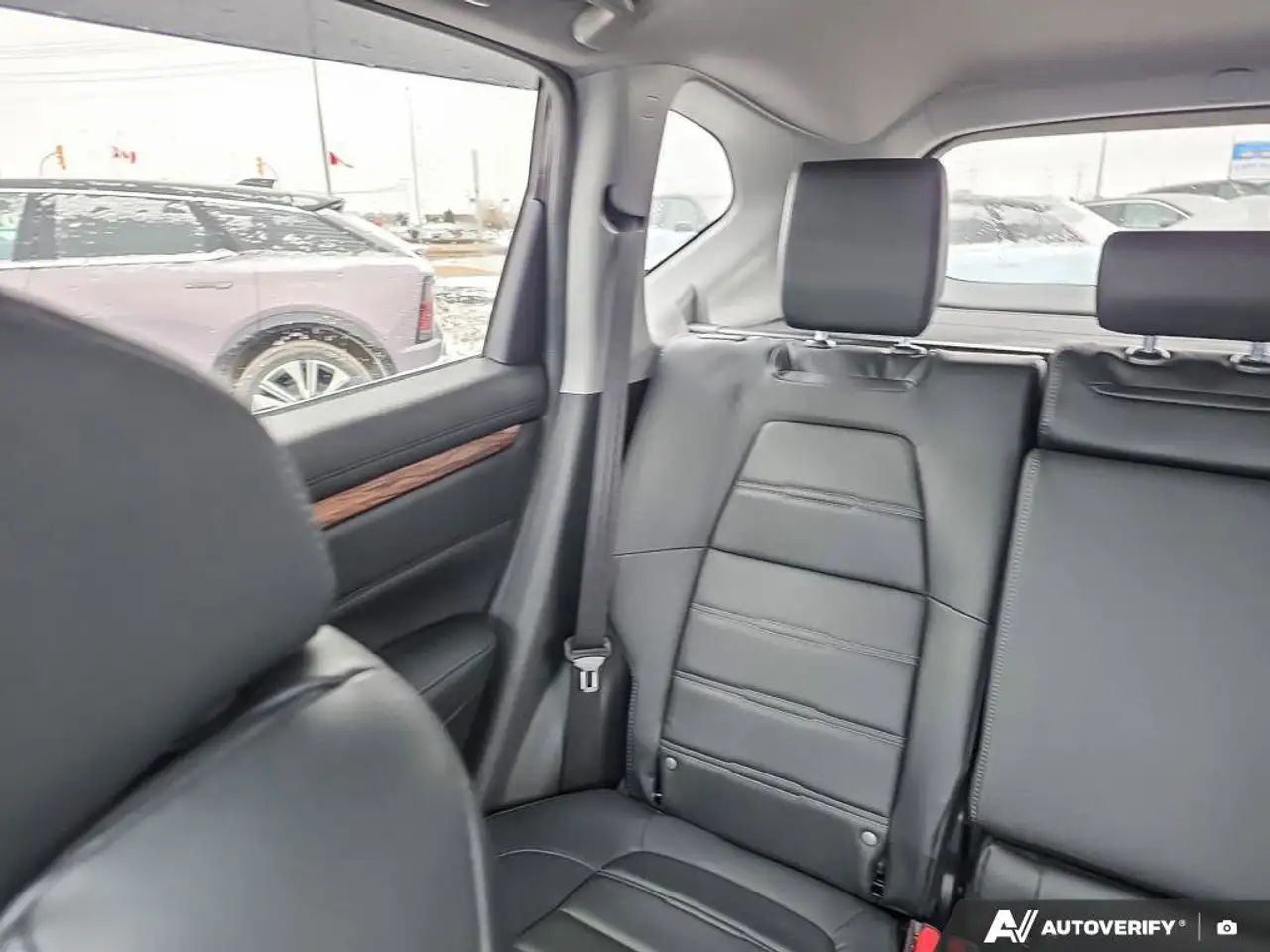 Honda CR-V снимка Honda CR-V