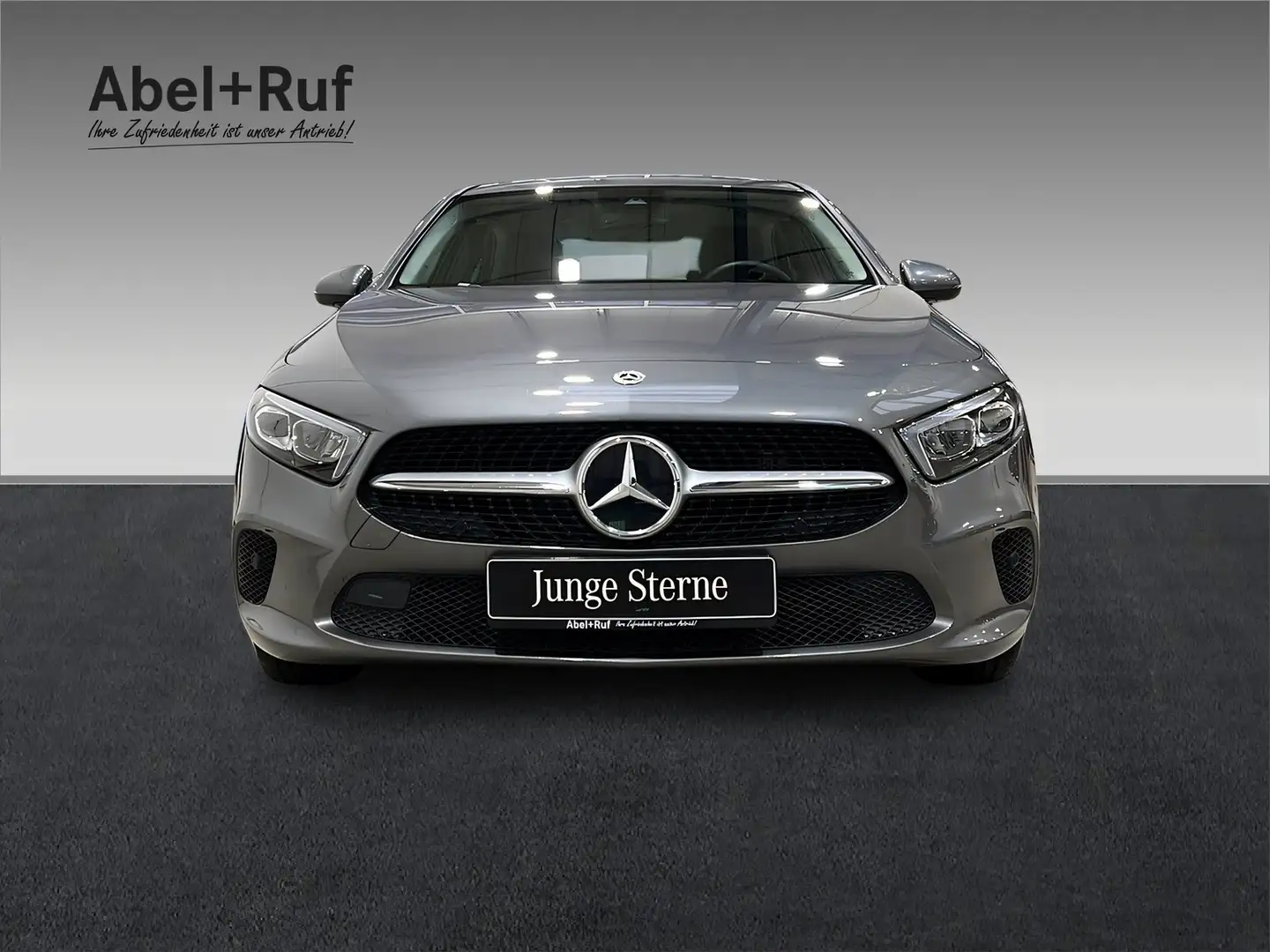 Mercedes-Benz A 250 e Limousine PROGRESSIVE+LED+Kamera+Ambi Gris - 2