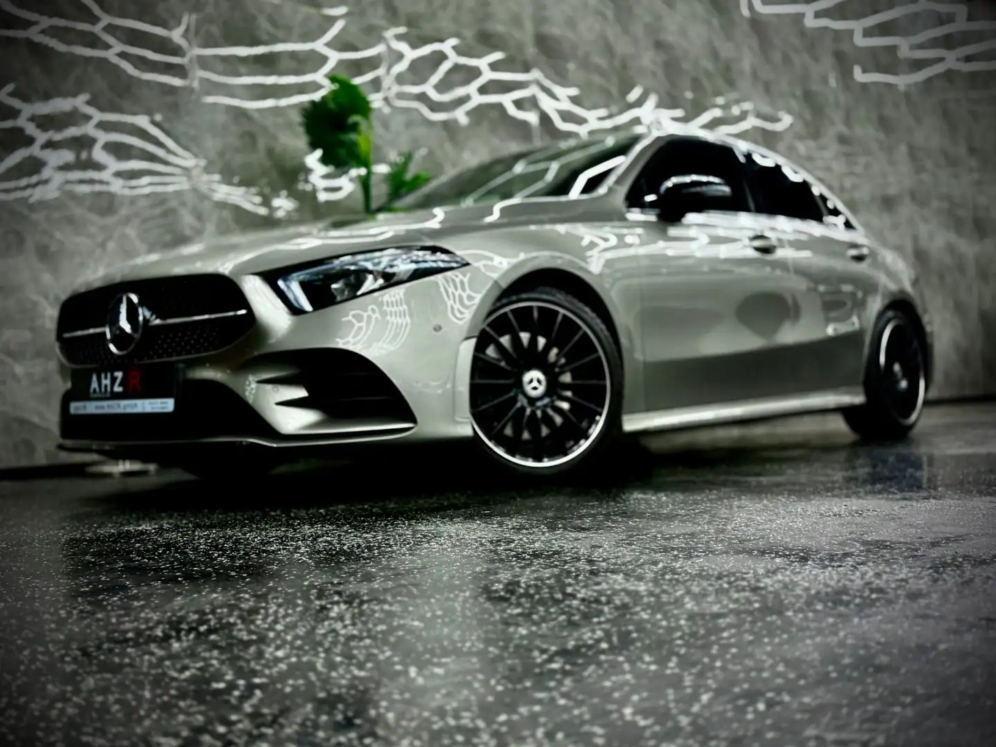 Mercedes-Benz A 220 4Matic 7G-DCT Edition 2020 - 1