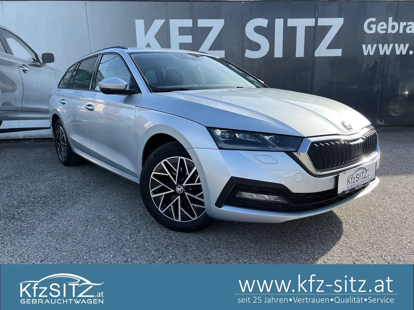 Skoda Octavia Combi 1,5 TSI ACT Ambition Silber - 1