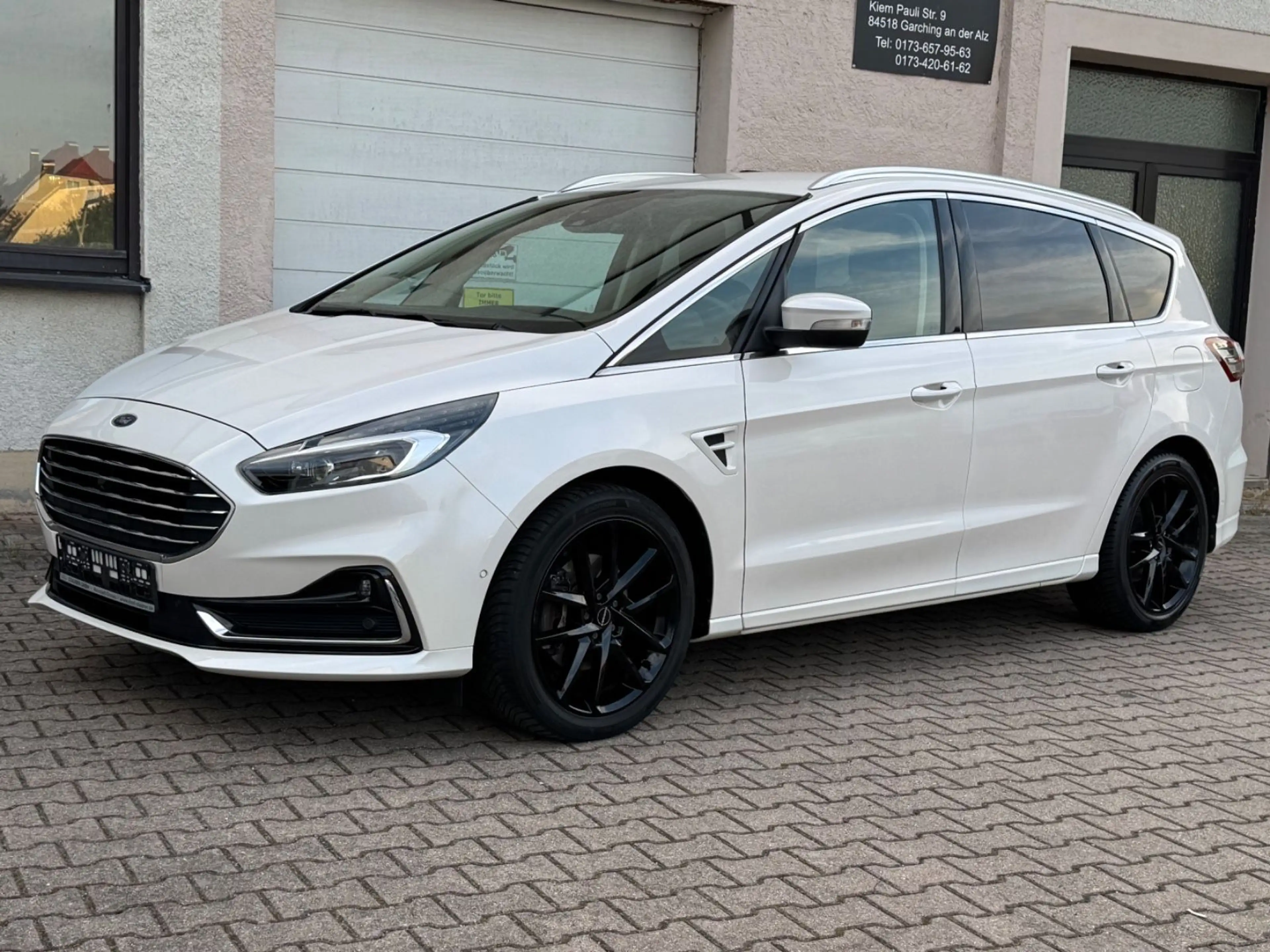 Ford S-Max S-MAX Titanium 7-SITZER CARPLAY SPURHALTE — photo 2
