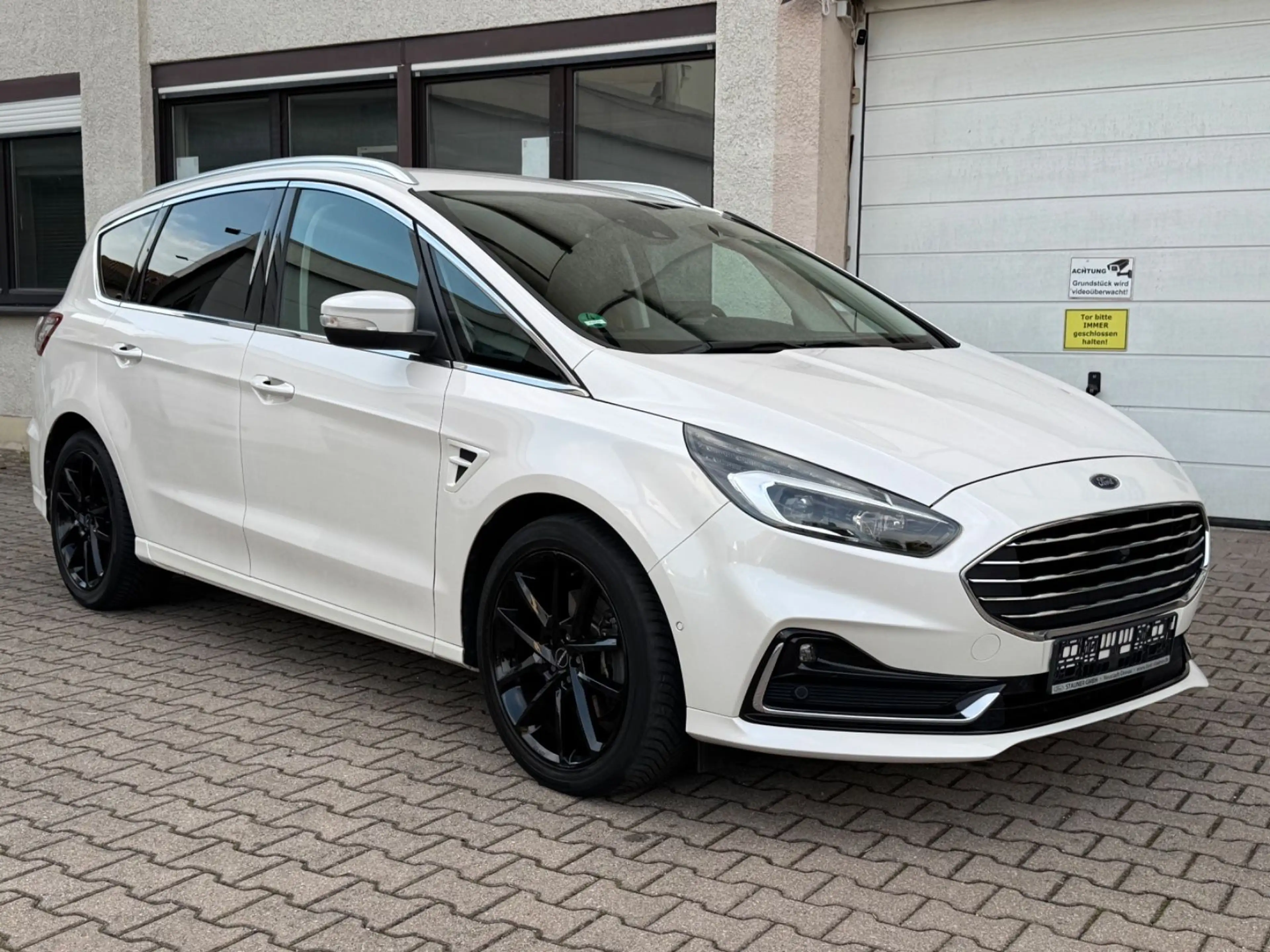 Ford S-Max S-MAX Titanium 7-SITZER CARPLAY SPURHALTE — photo 11