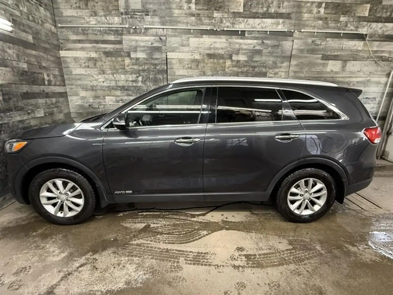 Kia Sorento снимка Kia Sorento