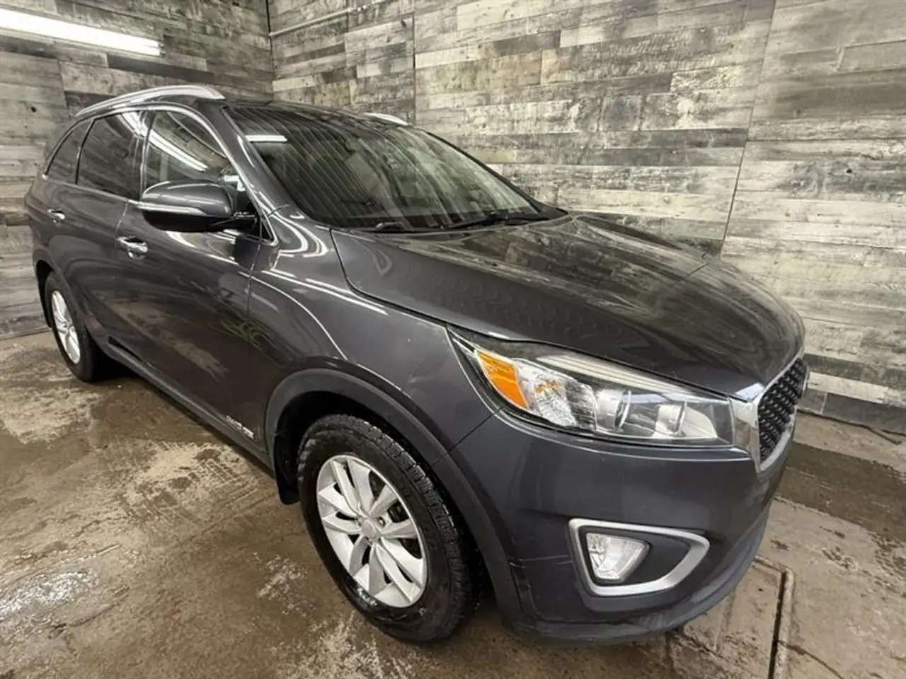 Kia Sorento снимка Kia Sorento