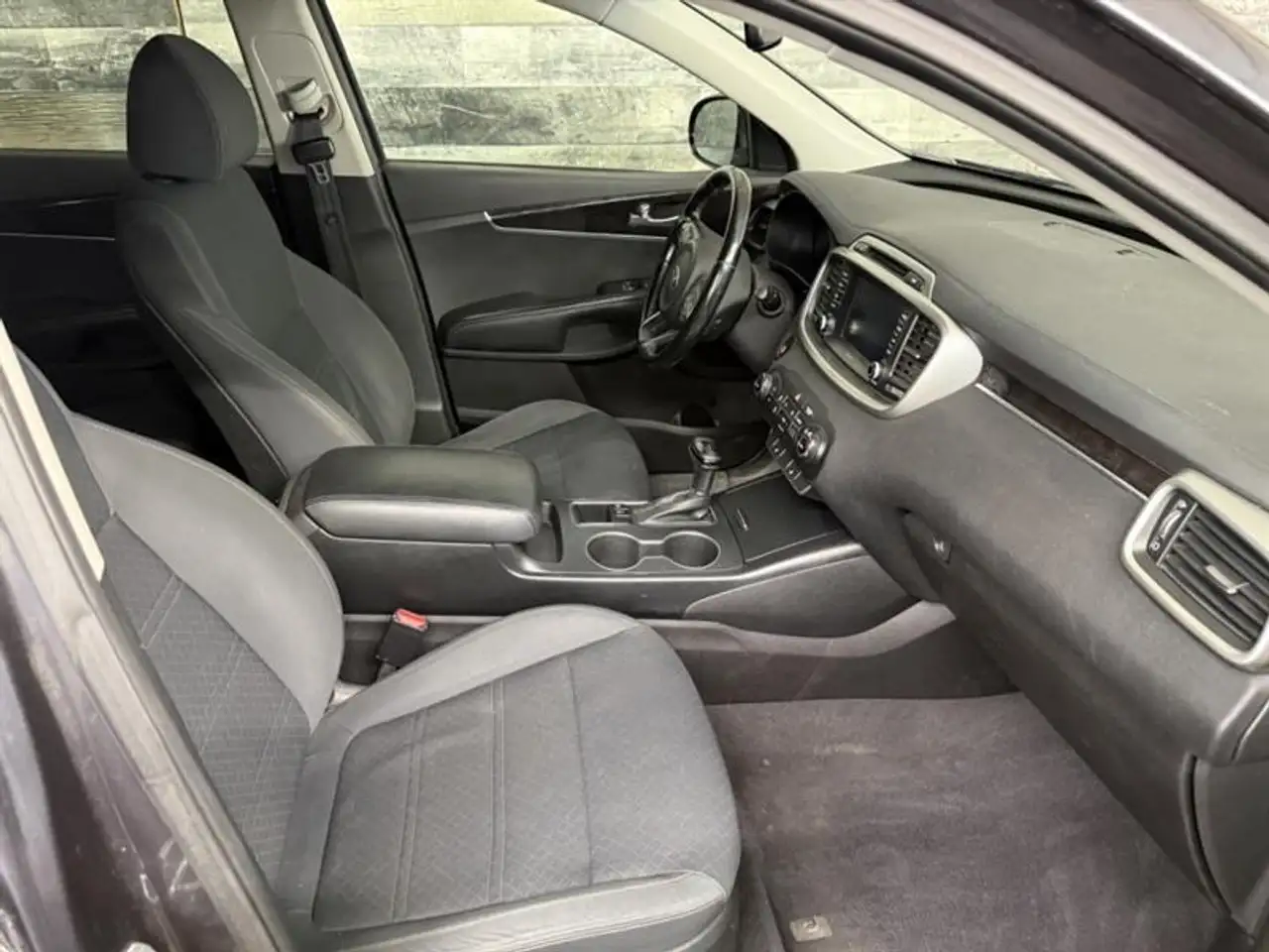 Kia Sorento снимка Kia Sorento