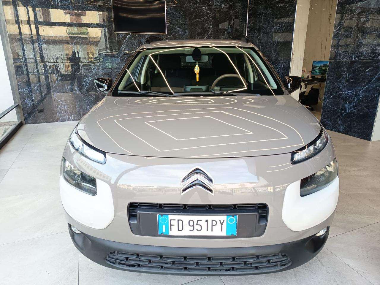 Citroen C4 Cactus PureTech 82 Shine