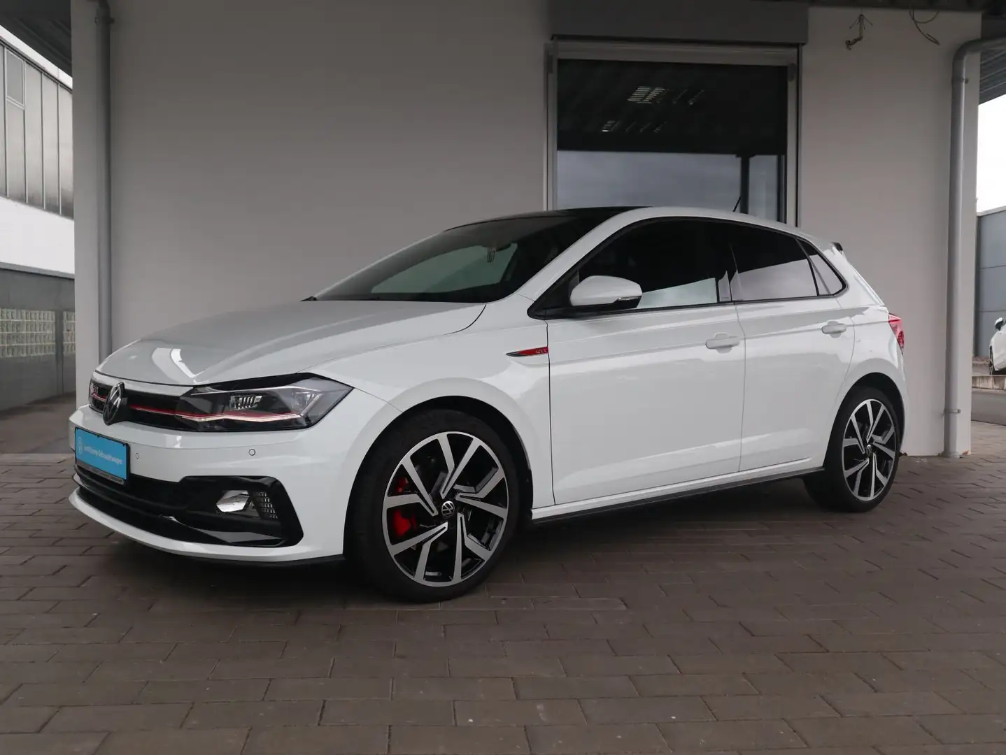 Volkswagen Polo GTI 2.0 TSI DSG PANO RFK ACC NAVI Blanc - 2
