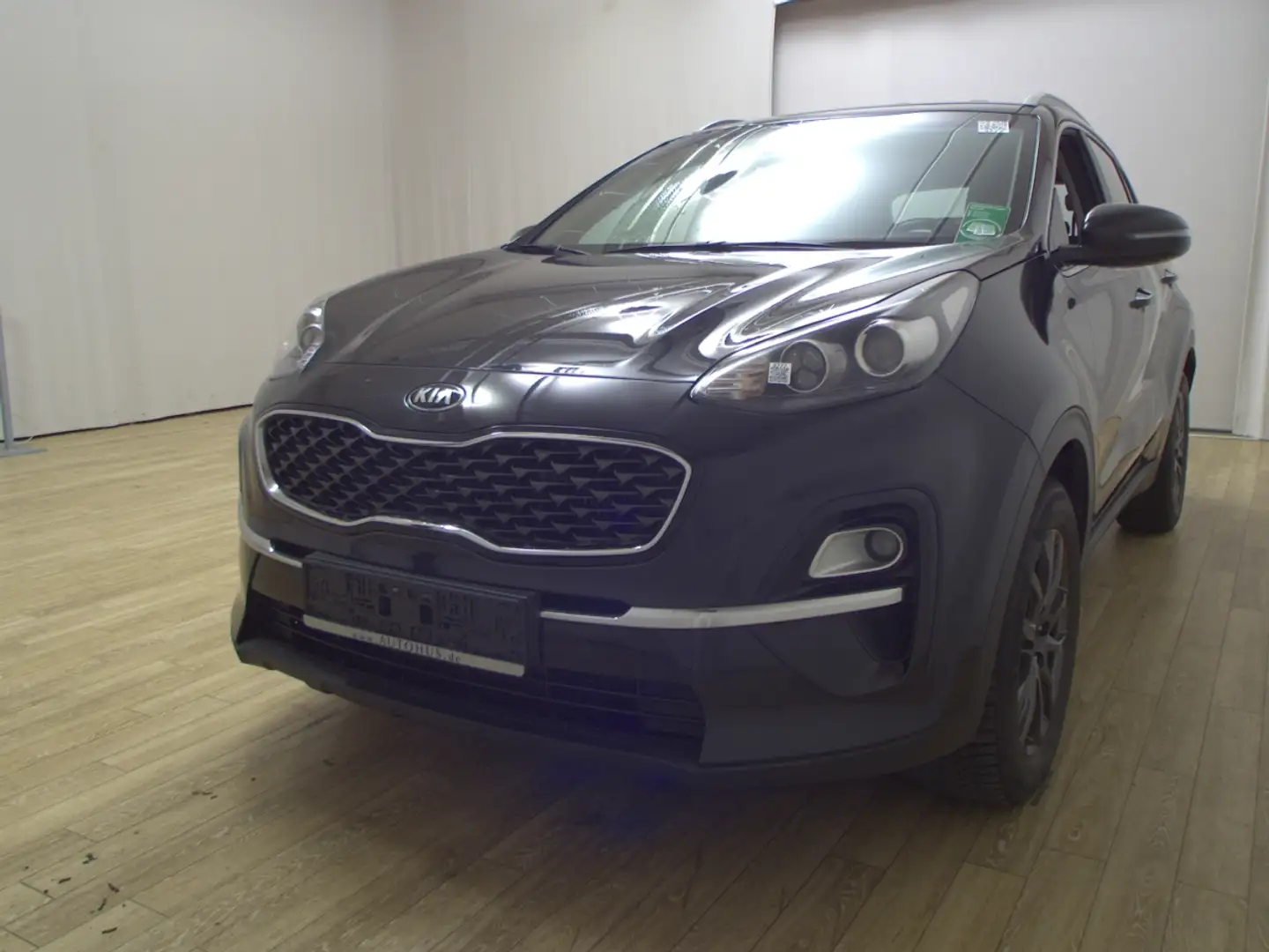 Kia Sportage 1.6 CRDi Vision Navi PDC RFK SpurH LM Чёрный - 2