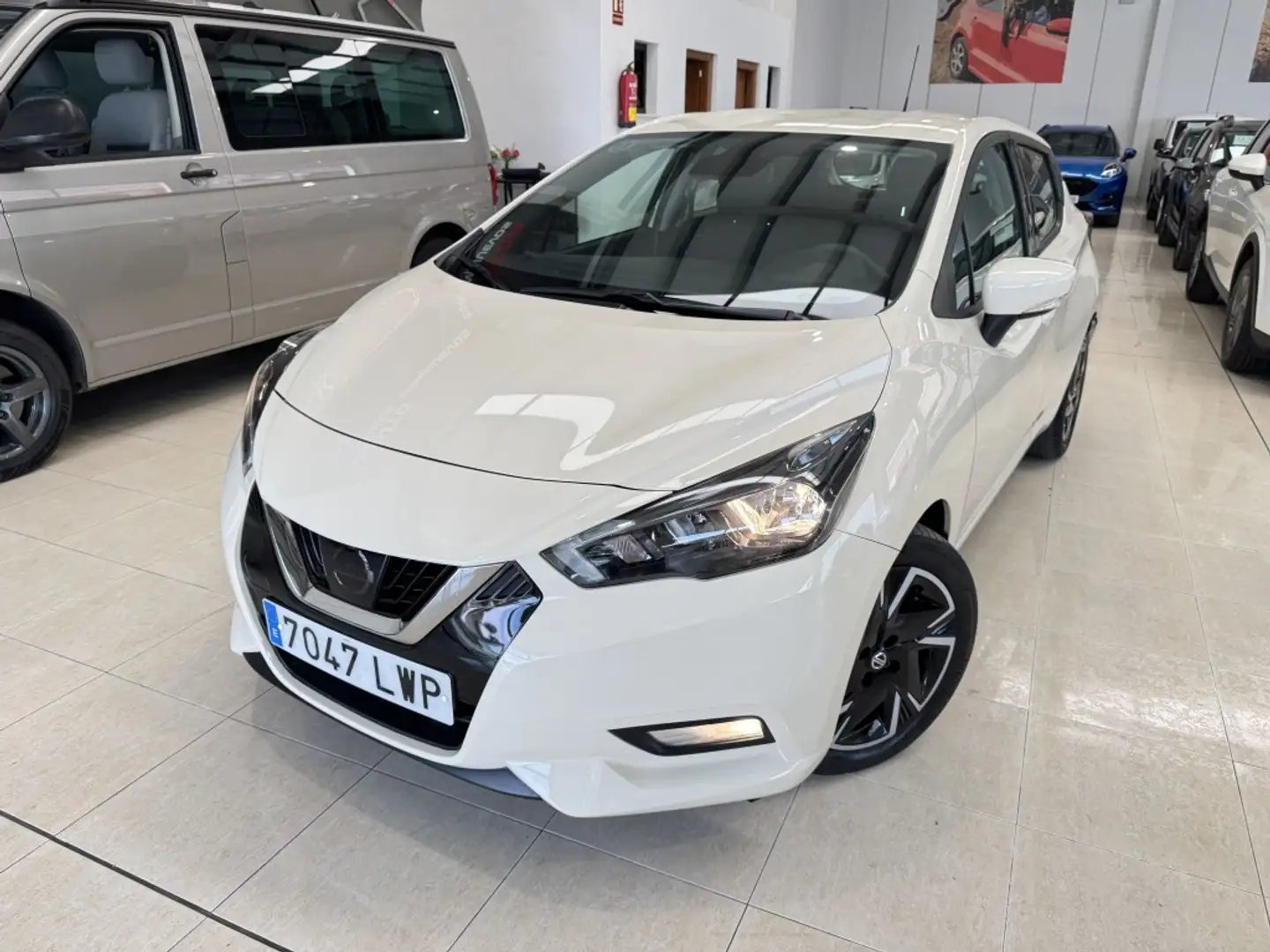 Nissan Micra IG-T Acenta 92 Beige - 1