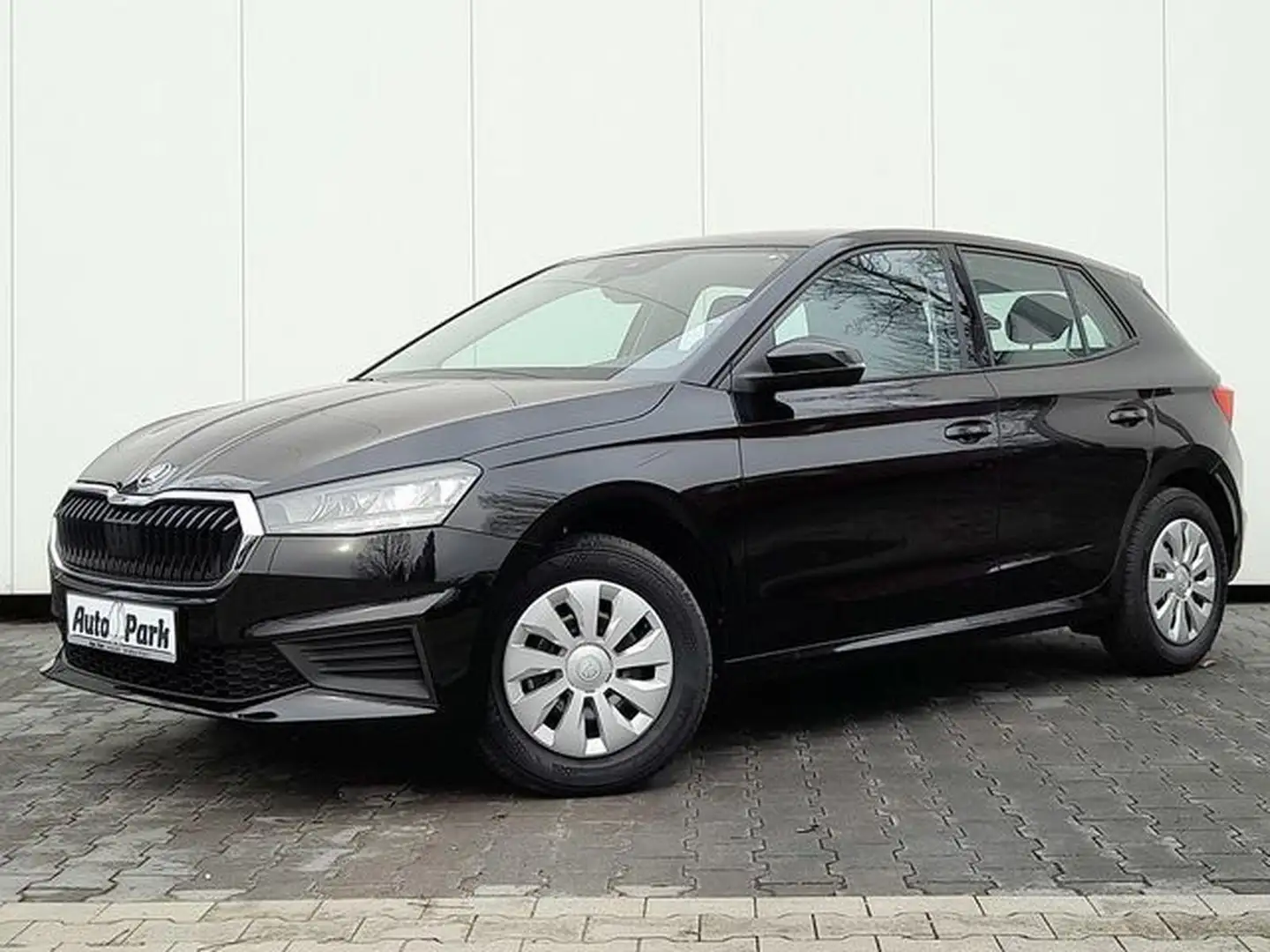 Skoda Fabia 1.0~SHZ~PDC~DAB~LED~BT~NAVI/APP~KLIMA~ISO Black - 2