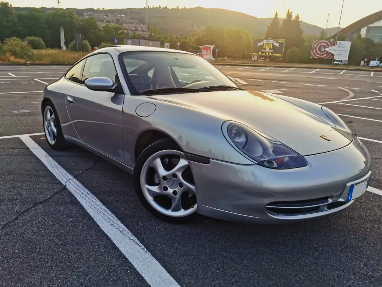 Porsche 911 996 Coupe 3.4 Carrera 4, foto 1