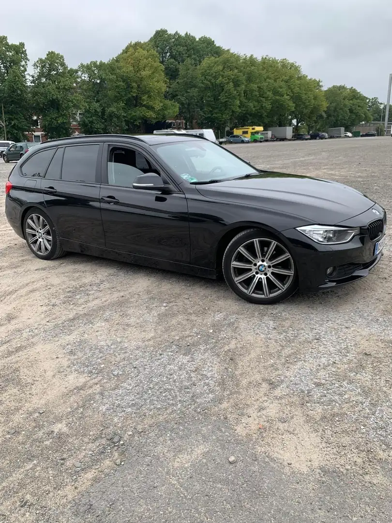BMW 318 3er Touring Diesel 318d Touring Aut. Luxury Line Černá - 1