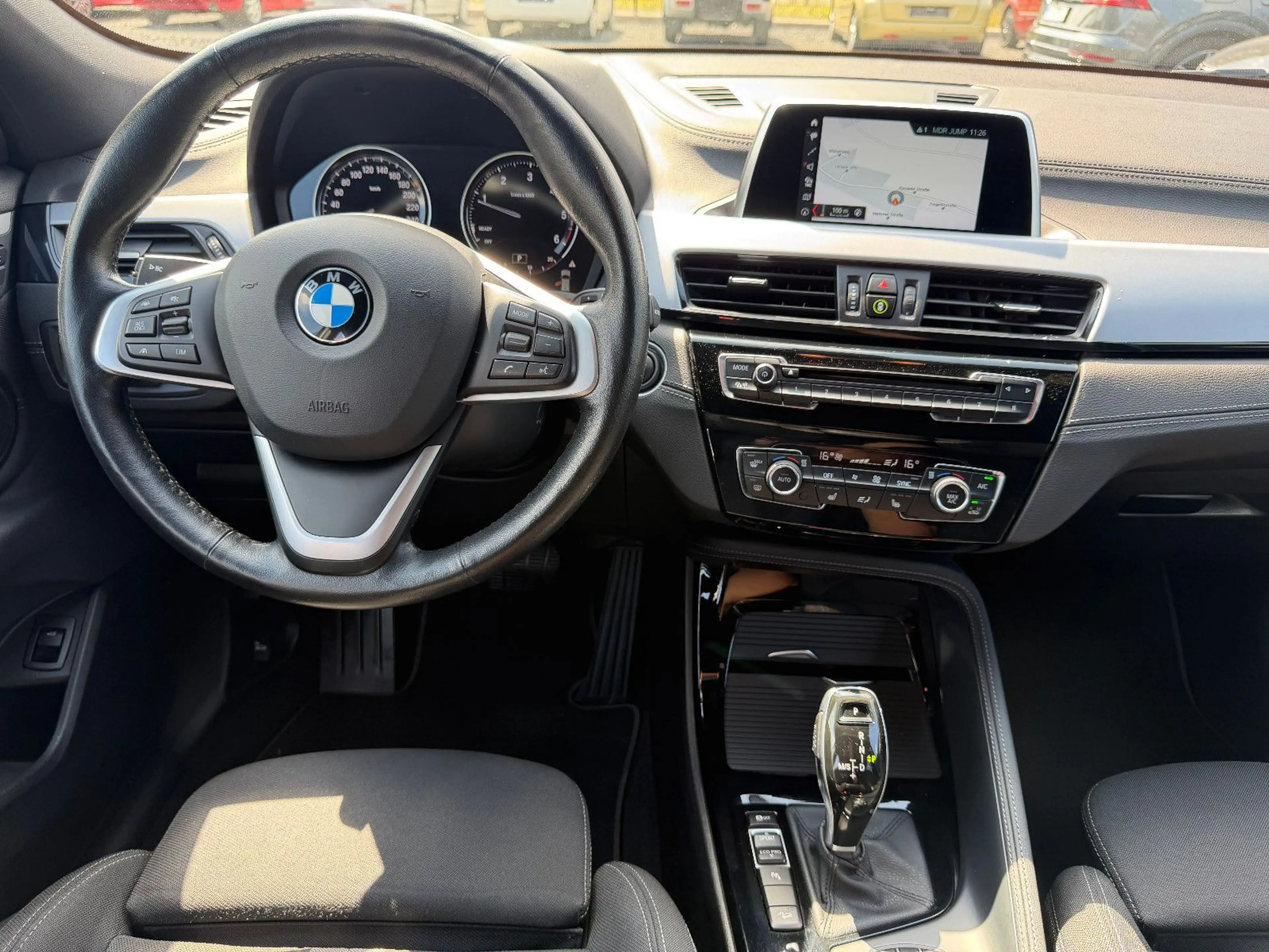 BMW X2 20 d xDrive AHK/LED/NAVI — photo 13