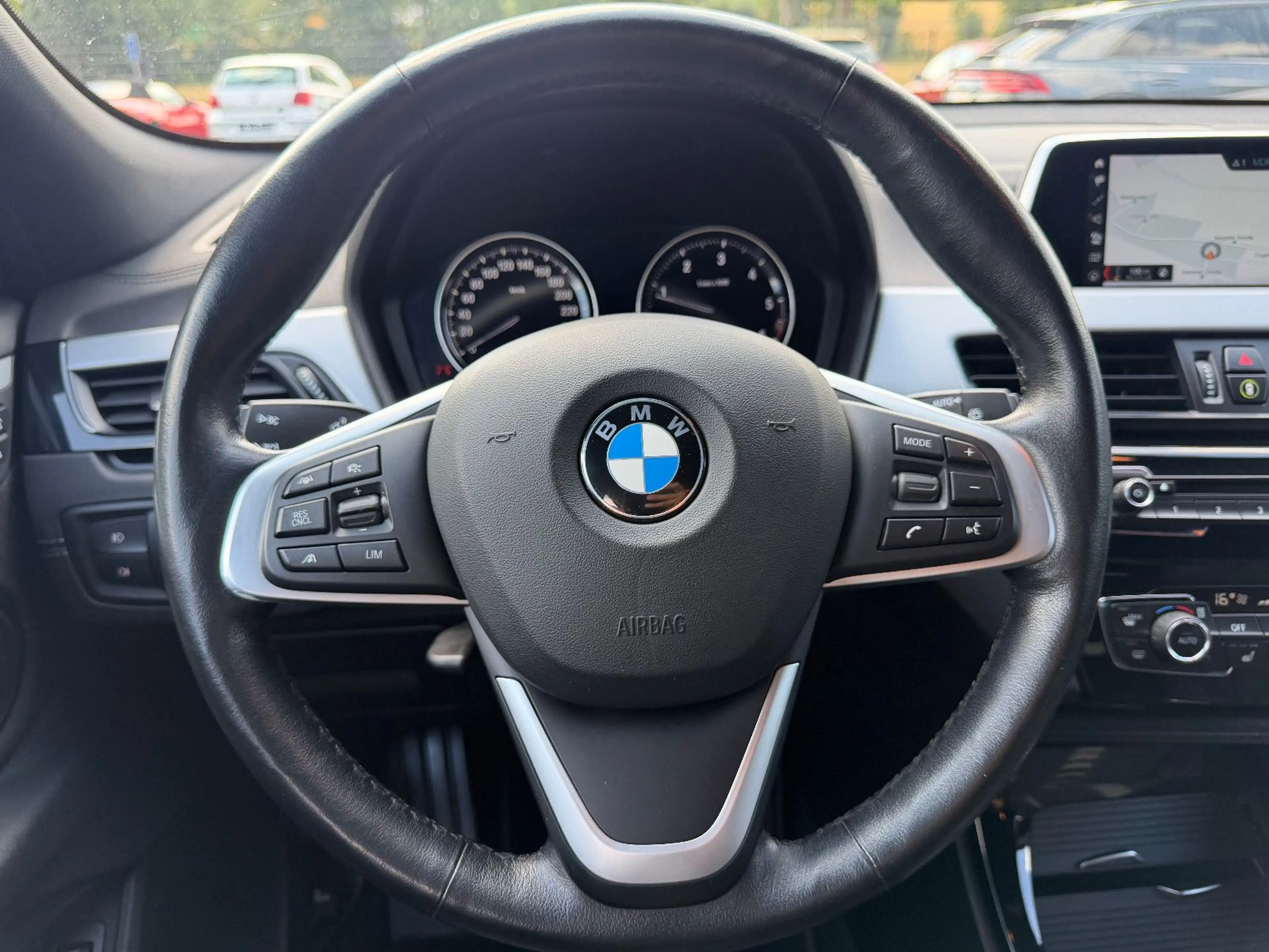 BMW X2 20 d xDrive AHK/LED/NAVI — photo 14