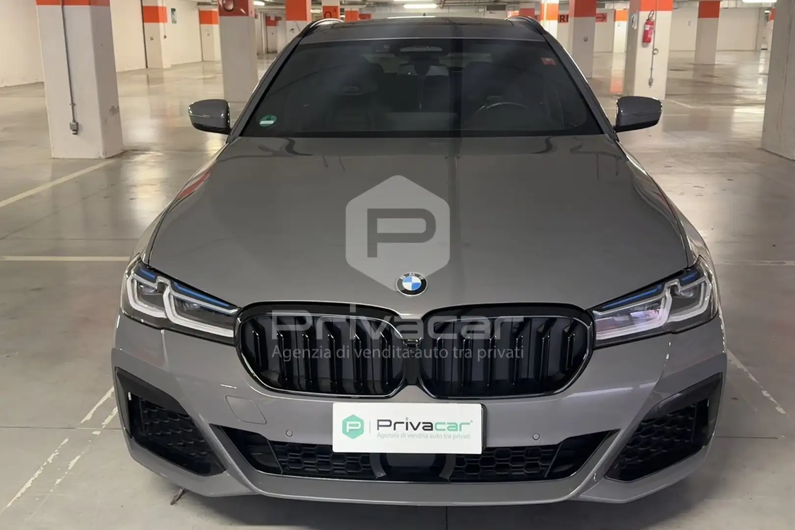 BMW 530 530d 48V xDrive Msport Zilver - 2