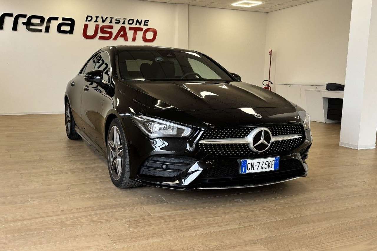 Mercedes-Benz CLA 200 Automatic Premium