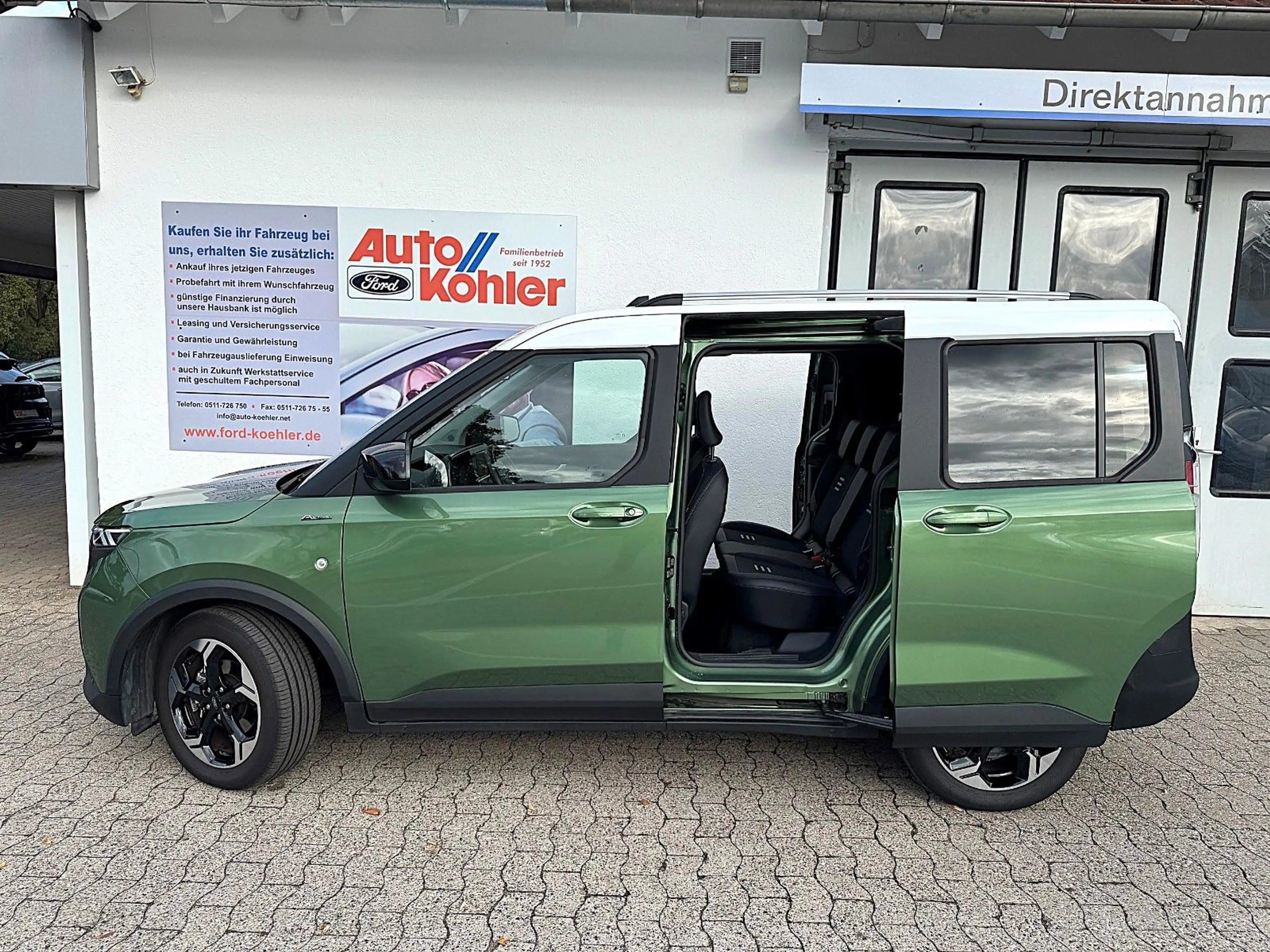 Ford Tourneo Courier ACTIVE Automatik (mit AHK) — photo 3