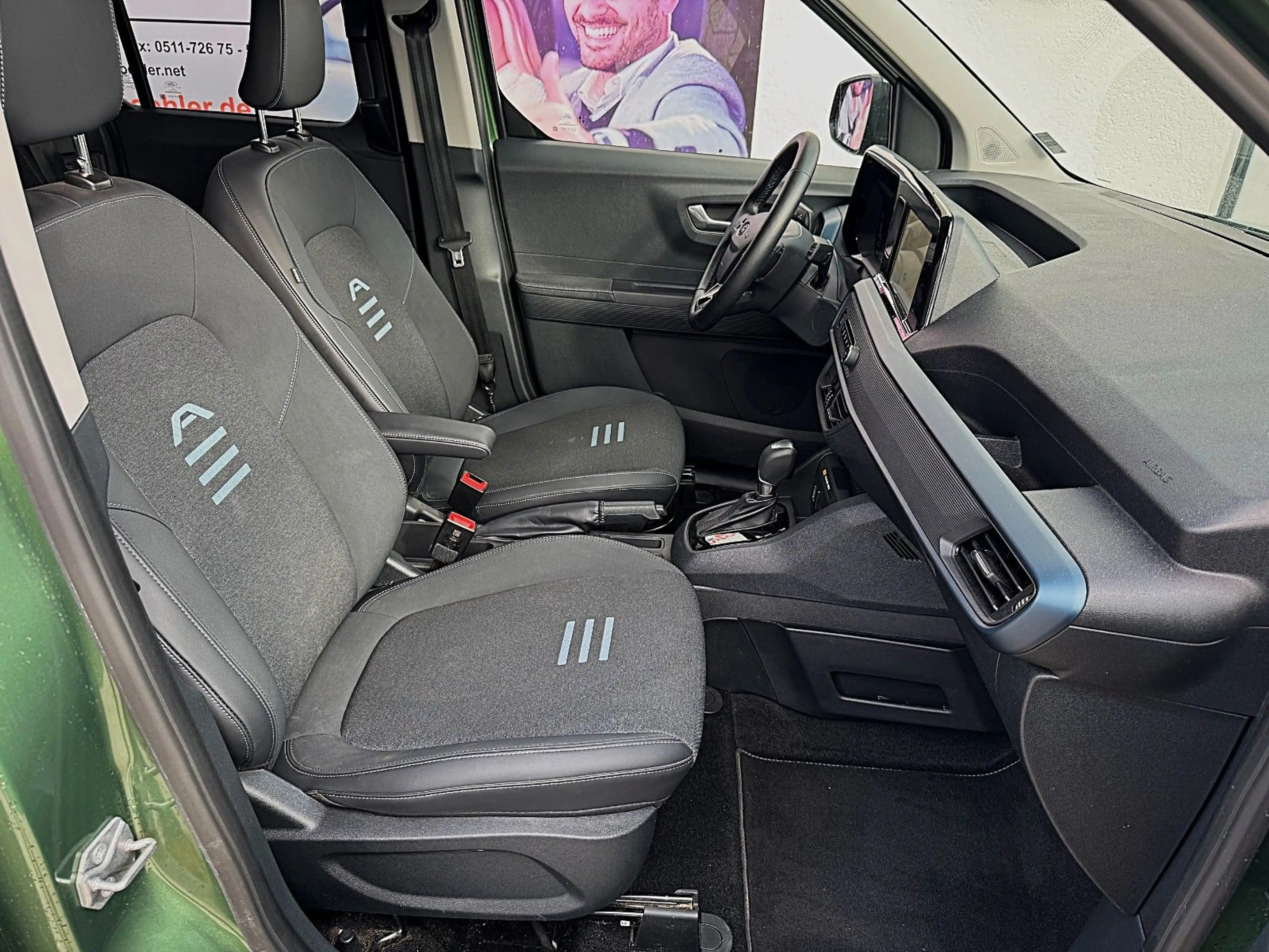 Ford Tourneo Courier ACTIVE Automatik (mit AHK) — photo 12