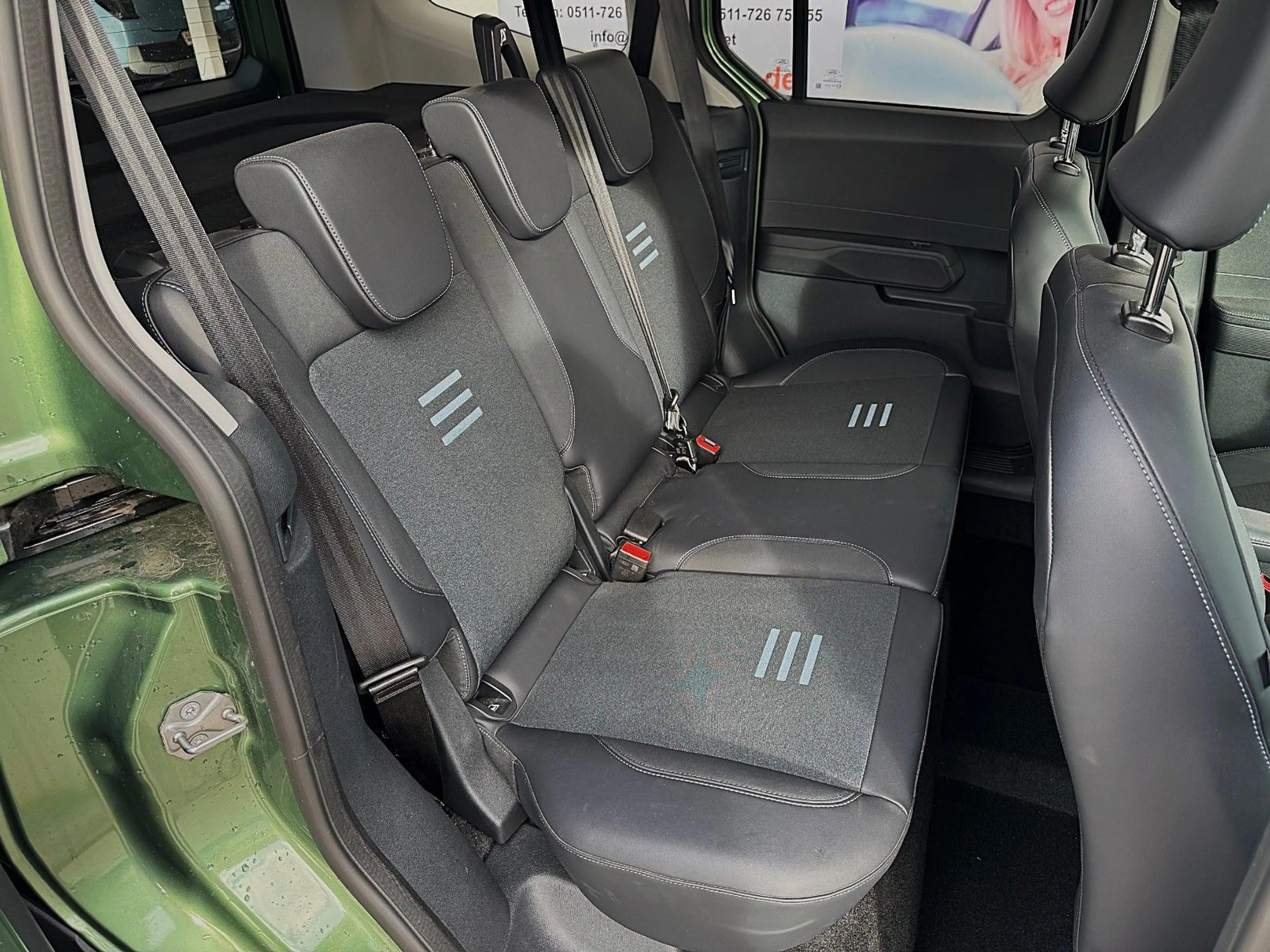 Ford Tourneo Courier ACTIVE Automatik (mit AHK) — photo 13