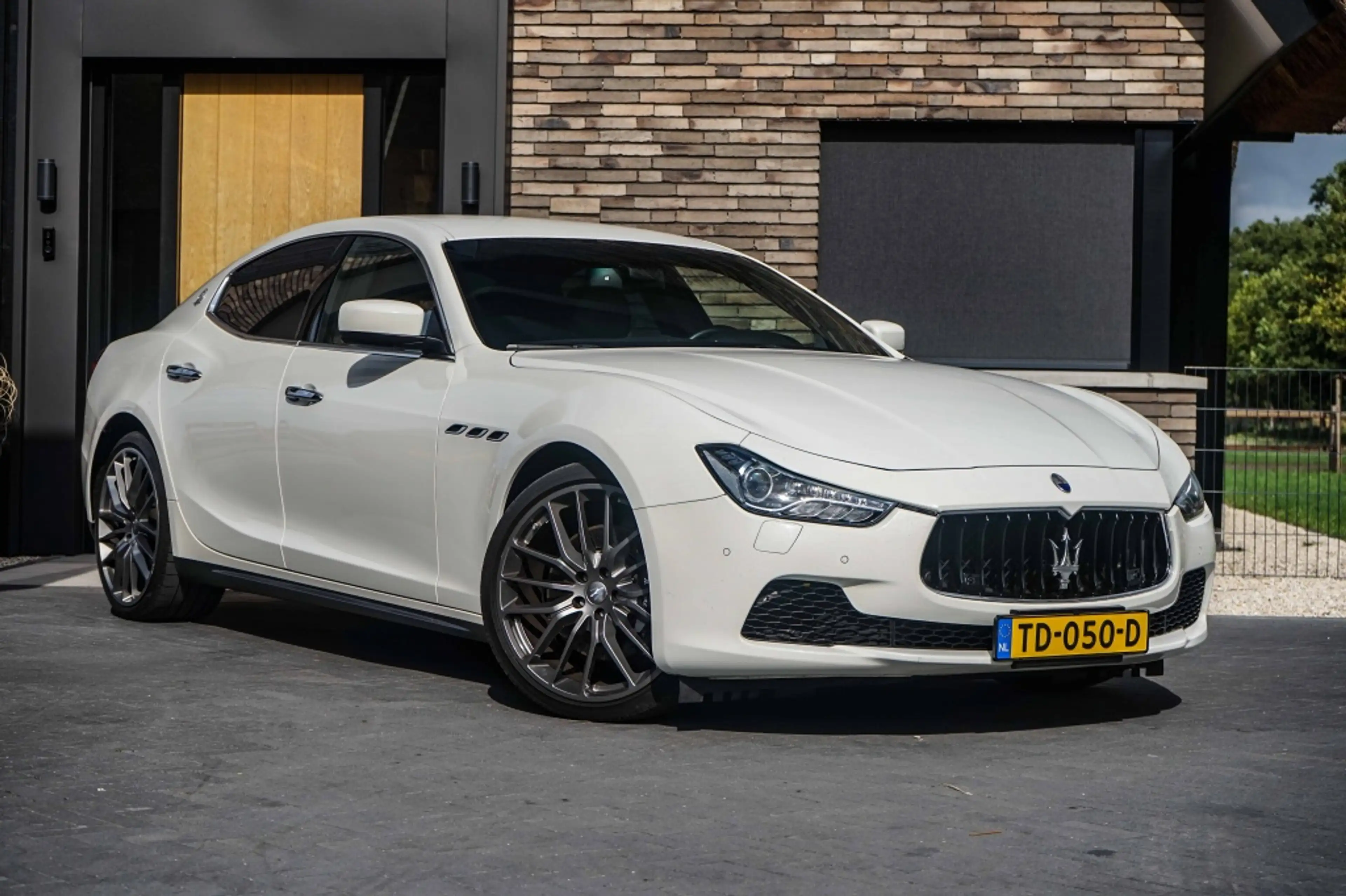Maserati Ghibli 3.0 S Q4 V6 Bi-turbo 411PK — photo 2